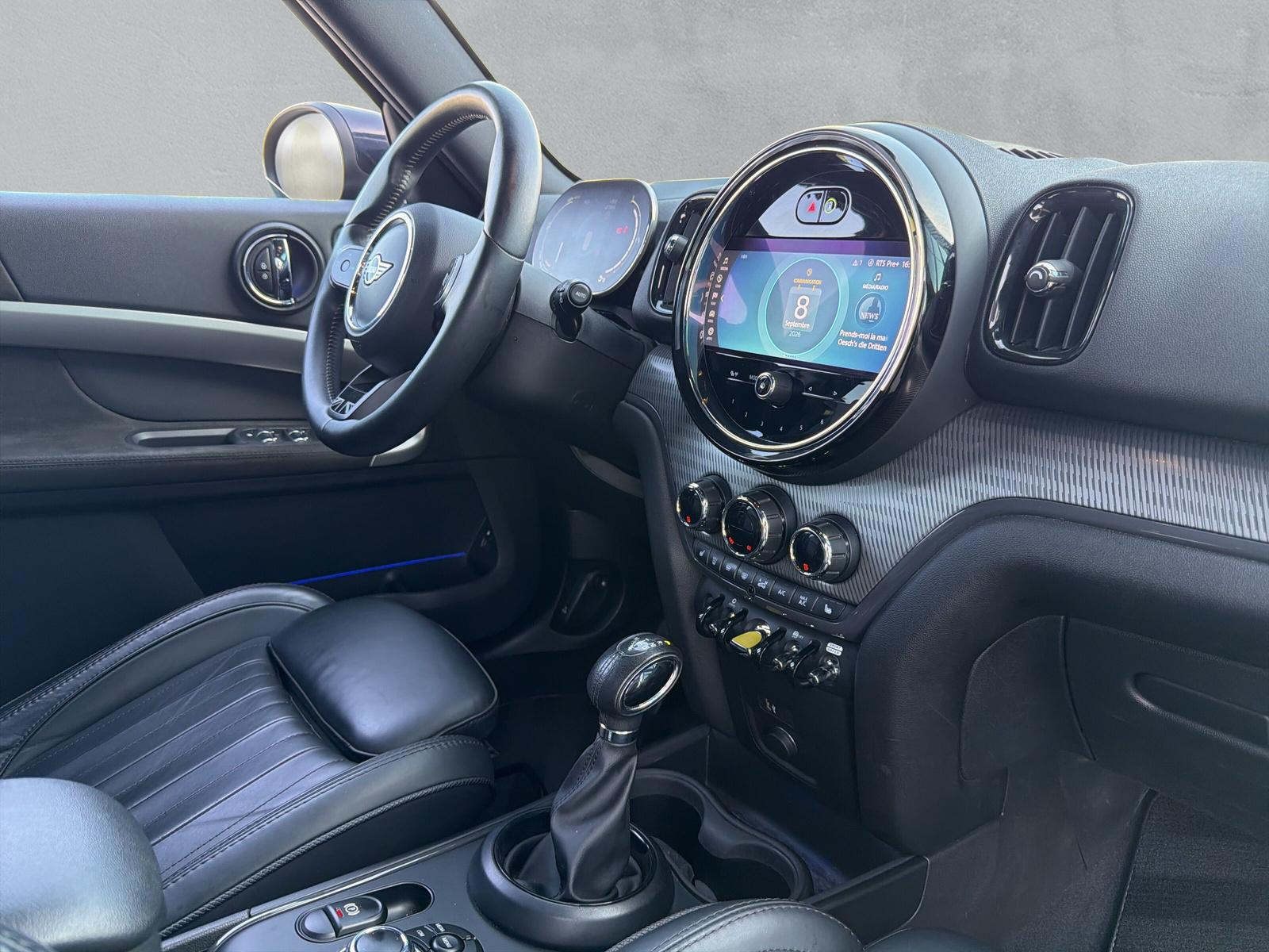 MINI Countryman S E ALL4 F60 1.5i (CH)-image-14