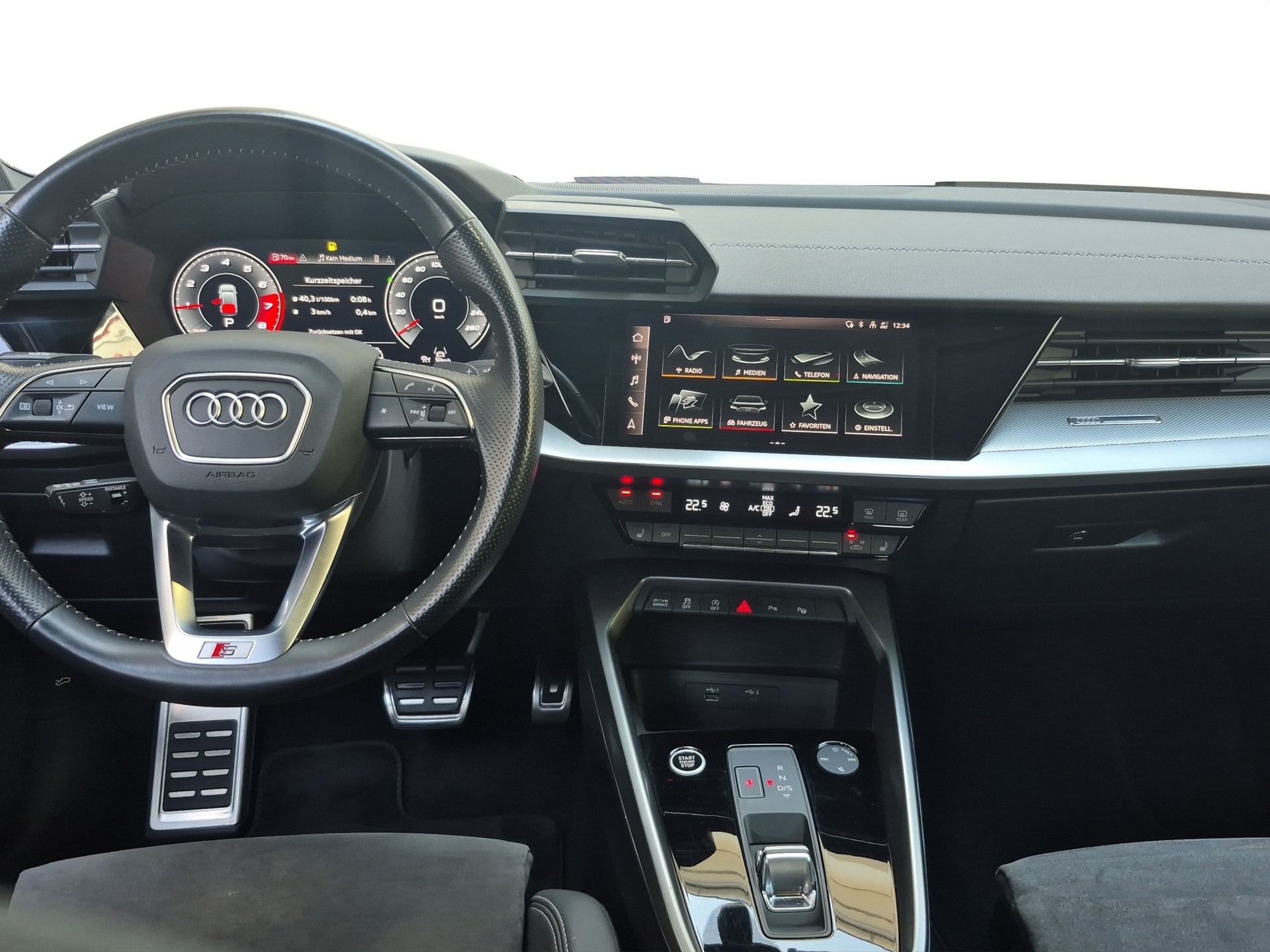 AUDI A3 Sportback 35 TFSI S line Attraction S-tronic *S-Sportsitze*-image-7