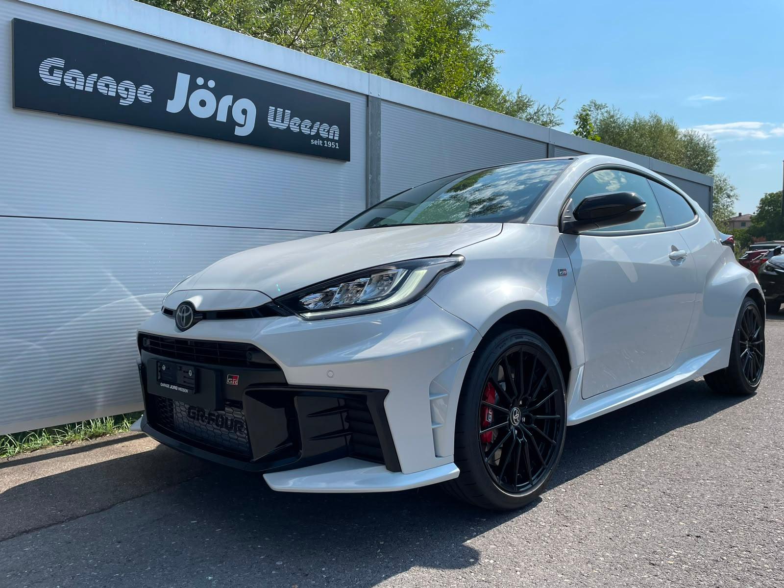 TOYOTA GR Yaris 1.6 Turbo Sport 4x4-image-0
