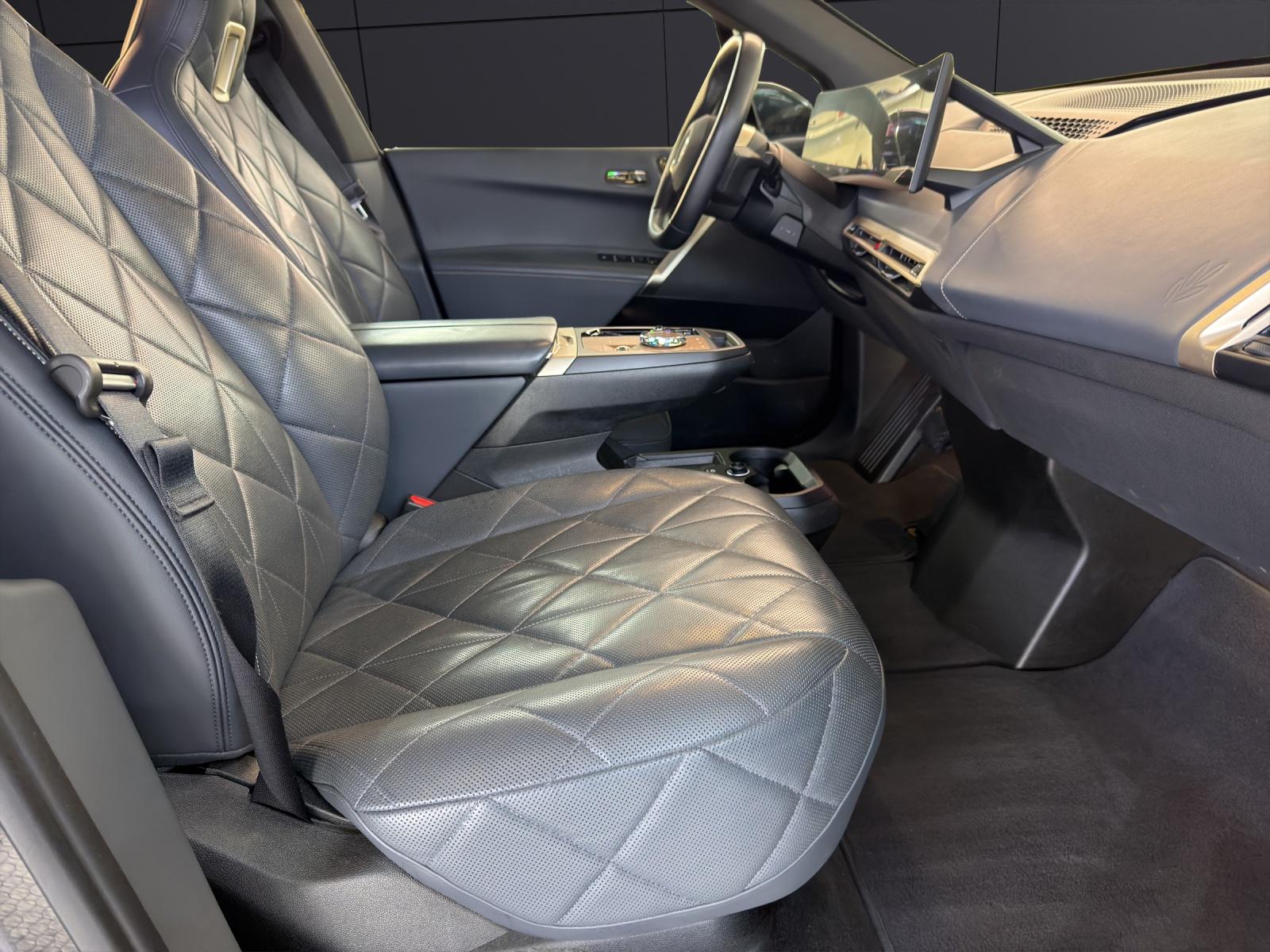 BMW iX xDrive50-image-14