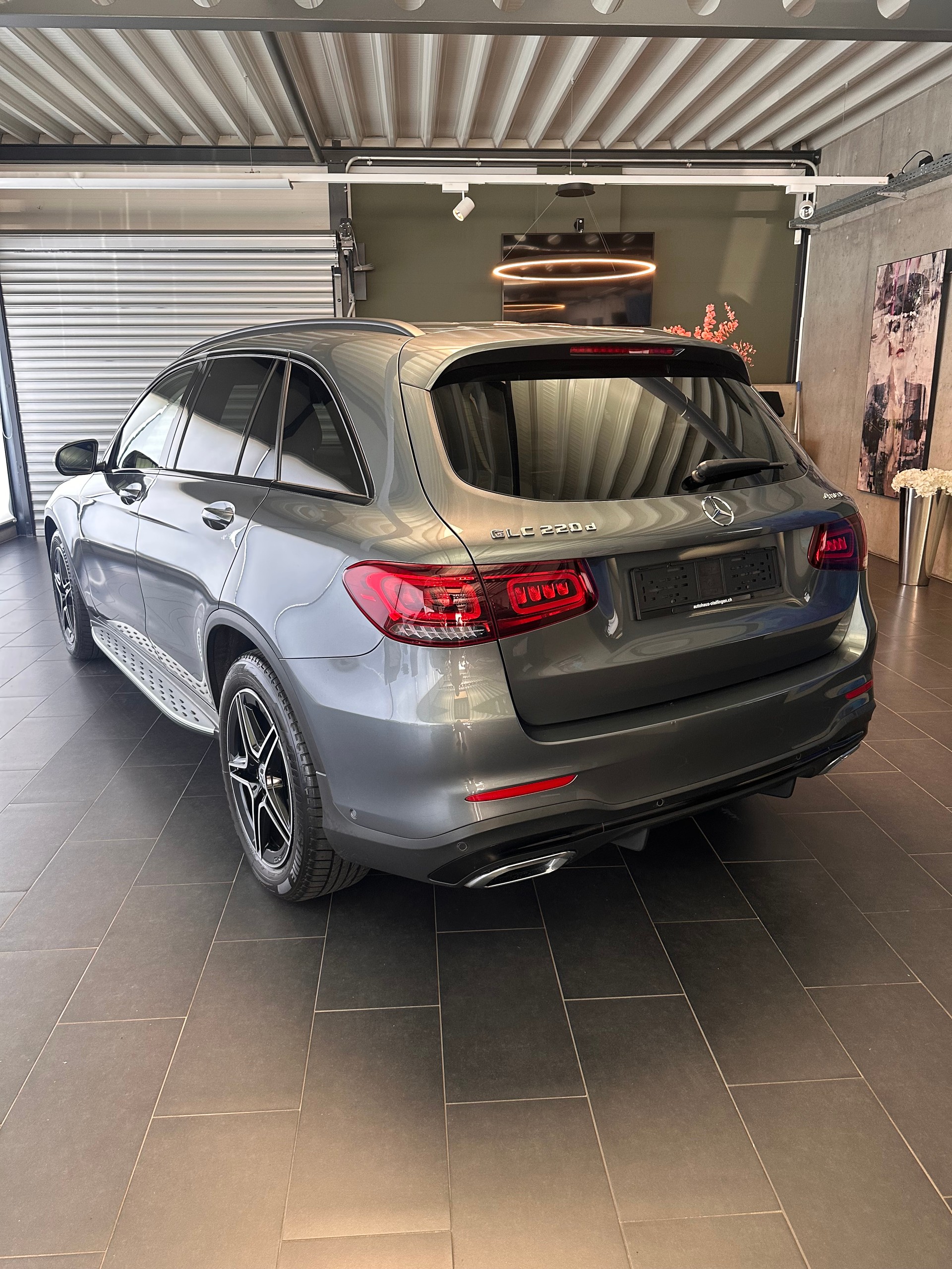 MERCEDES-BENZ GLC 220 d AMG Line 4m-image-21