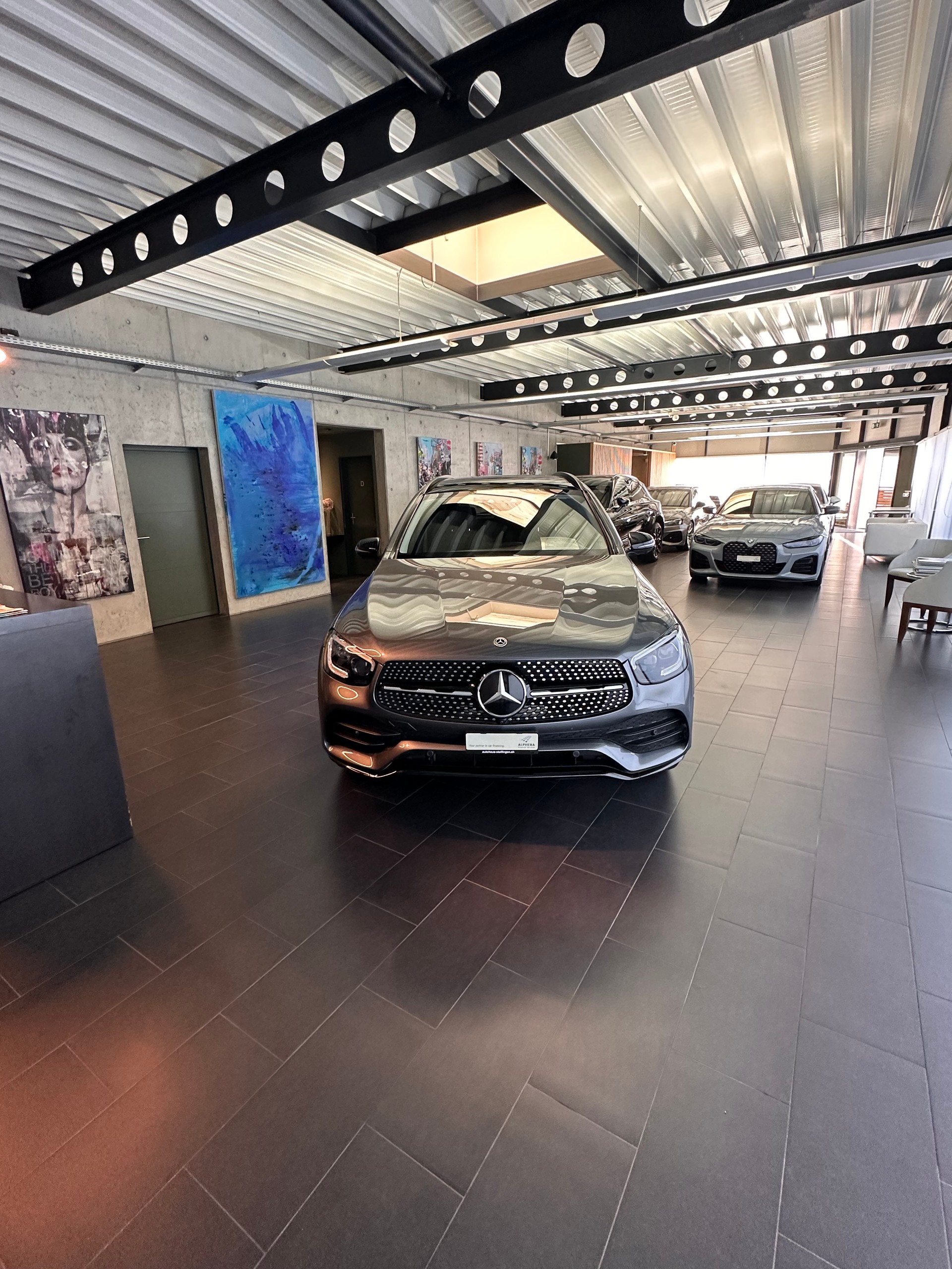 MERCEDES-BENZ GLC 220 d AMG Line 4m-image-4