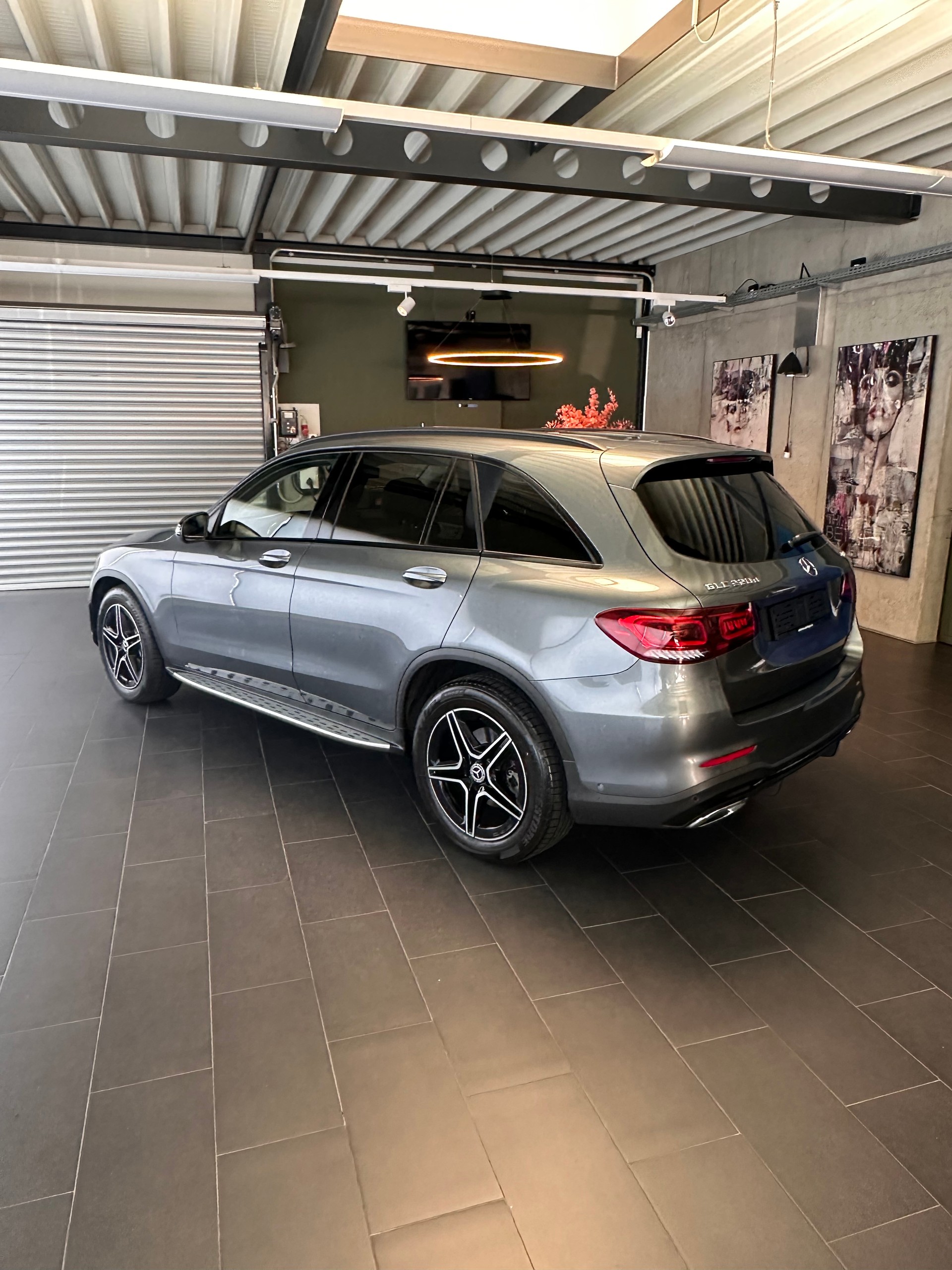 MERCEDES-BENZ GLC 220 d AMG Line 4m-image-18