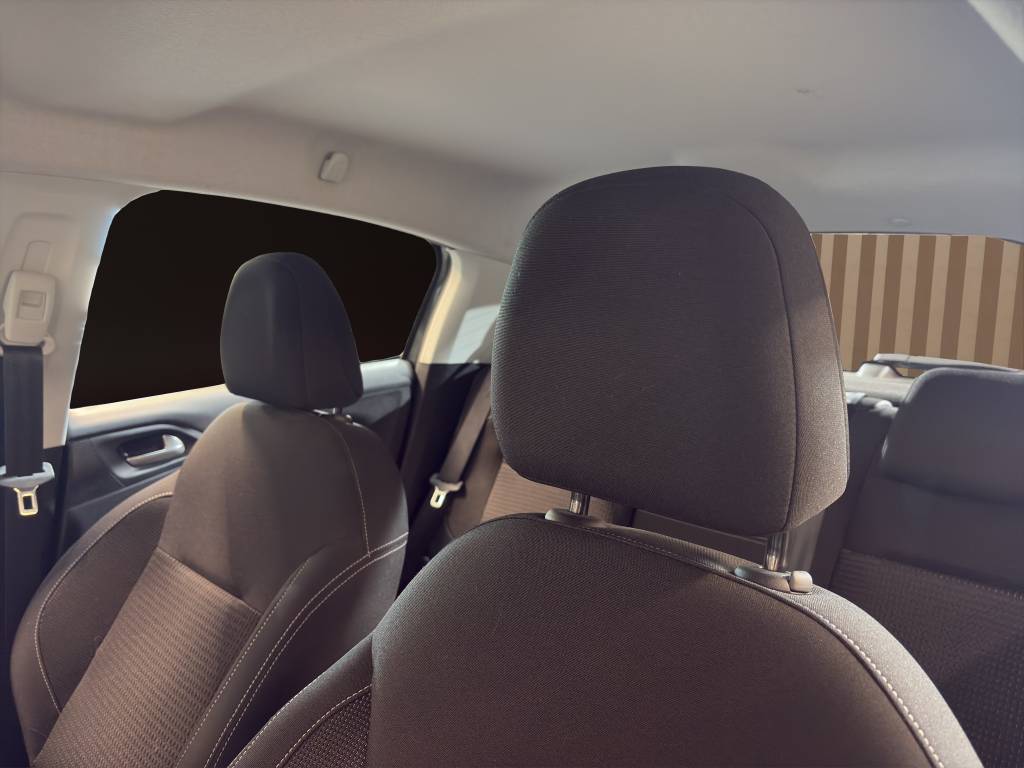 PEUGEOT 208 1.2 PureTech Allure EAT6-image-15