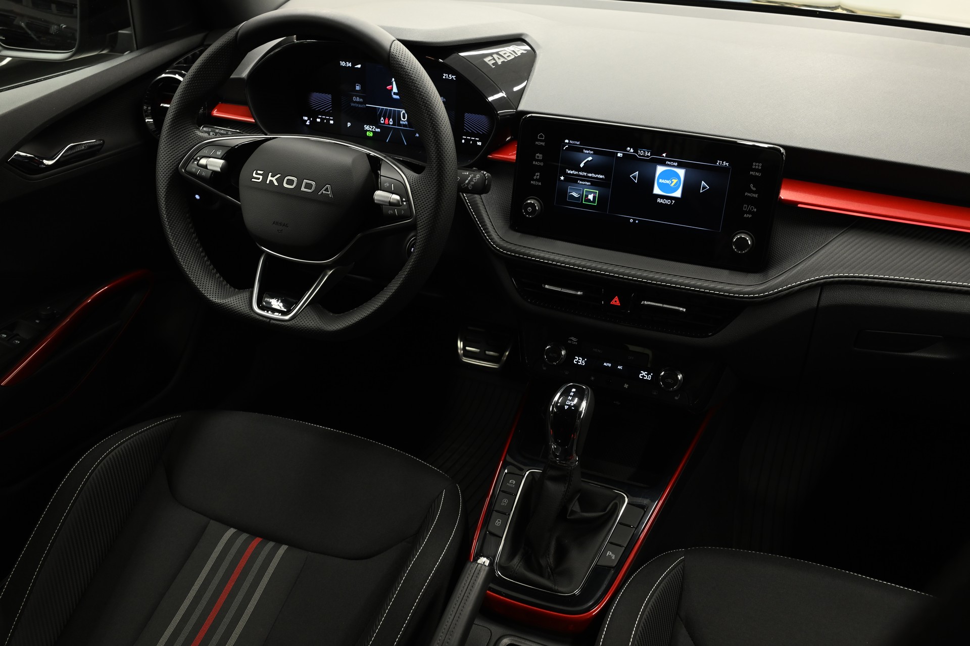 SKODA Fabia 1.0 TSI Monte Carlo DSG-image-19
