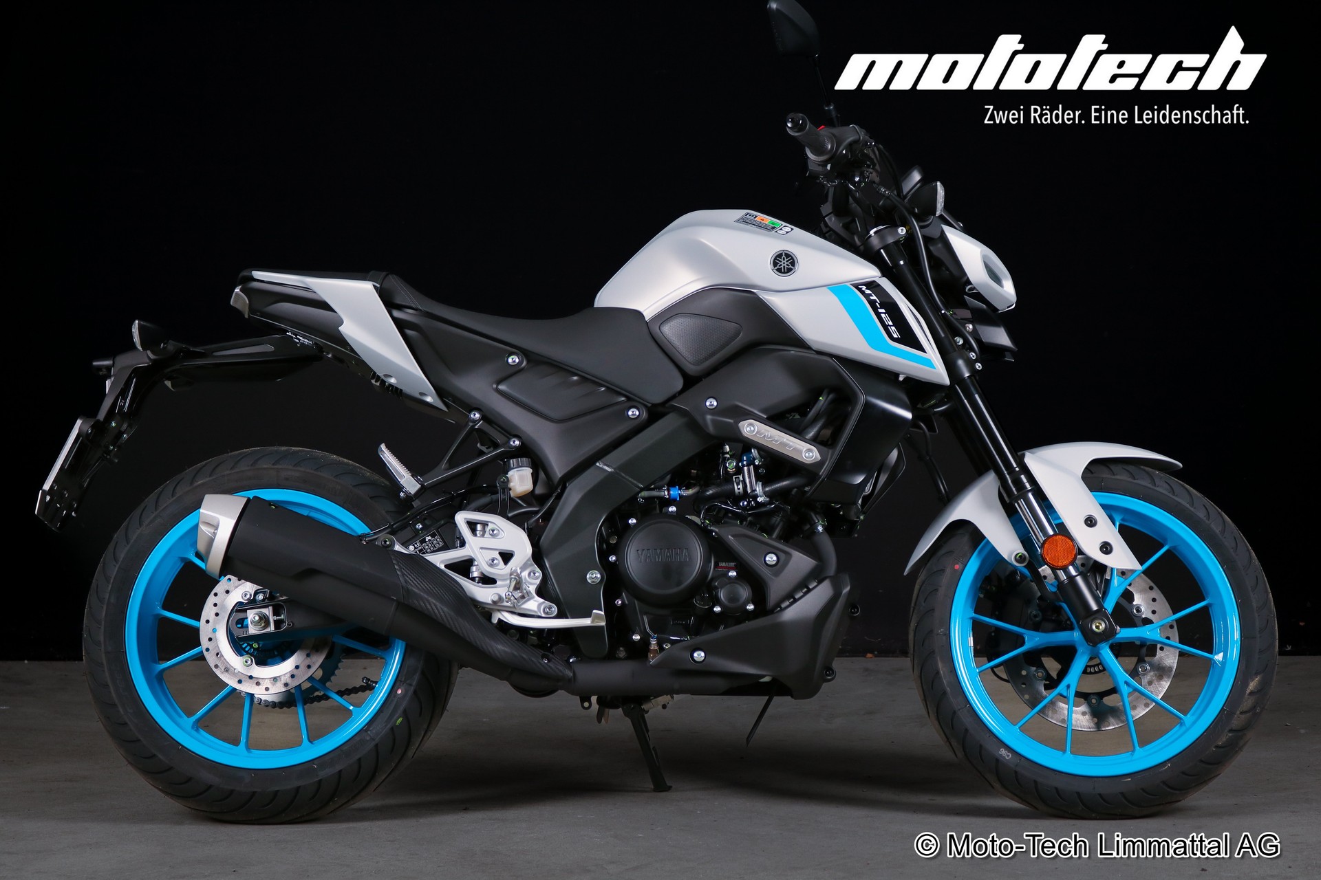 YAMAHA MT-125 ABS-showroom-element-2