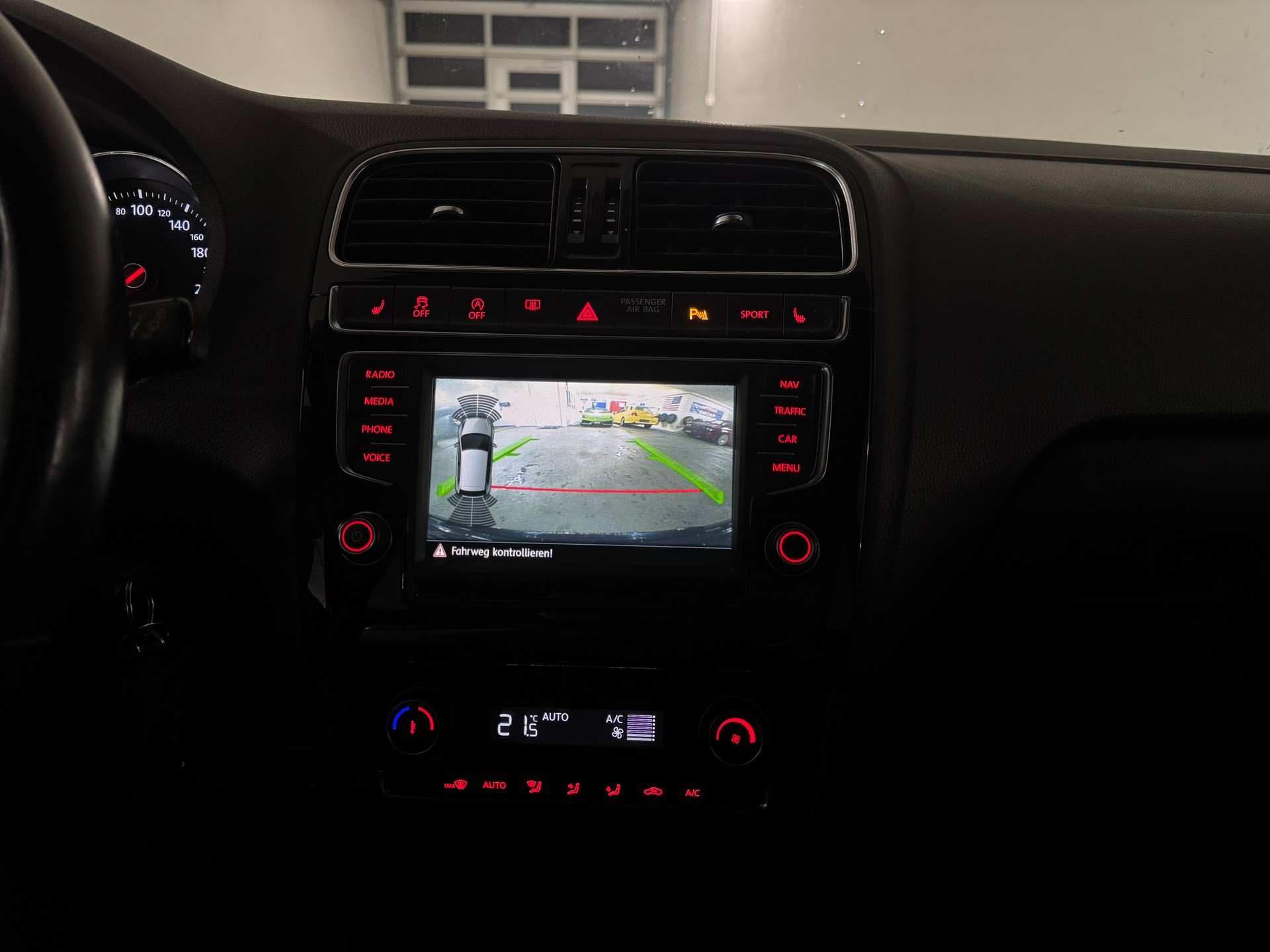 VW Polo 1.8 TSI GTI DSG Facelift-image-12