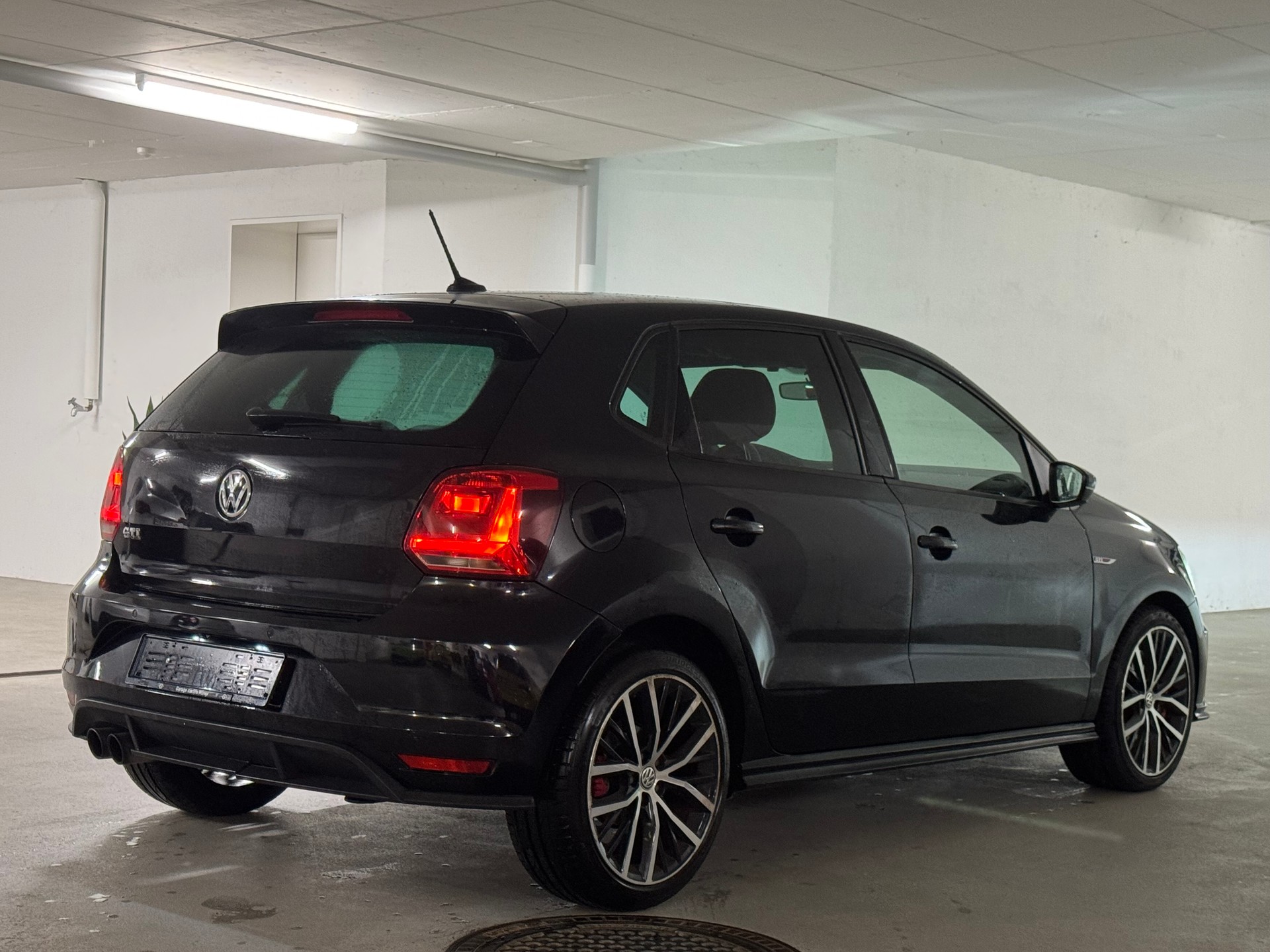 VW Polo 1.8 TSI GTI DSG Facelift-image-6