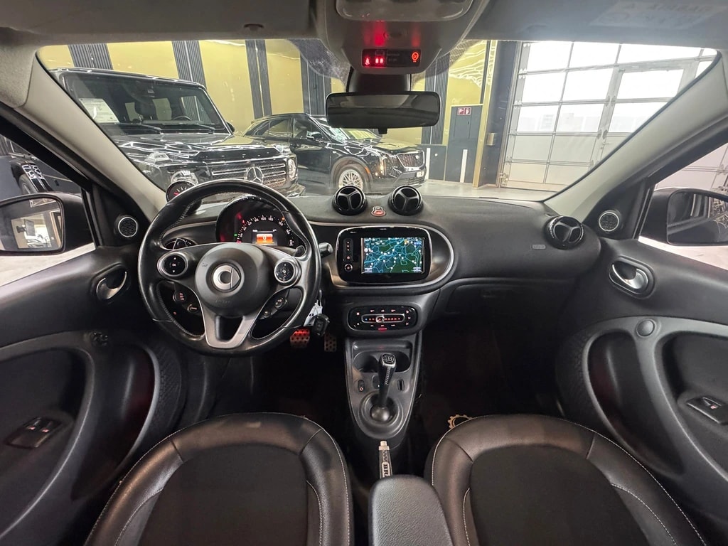 SMART forfour Brabus twinamic-image-12