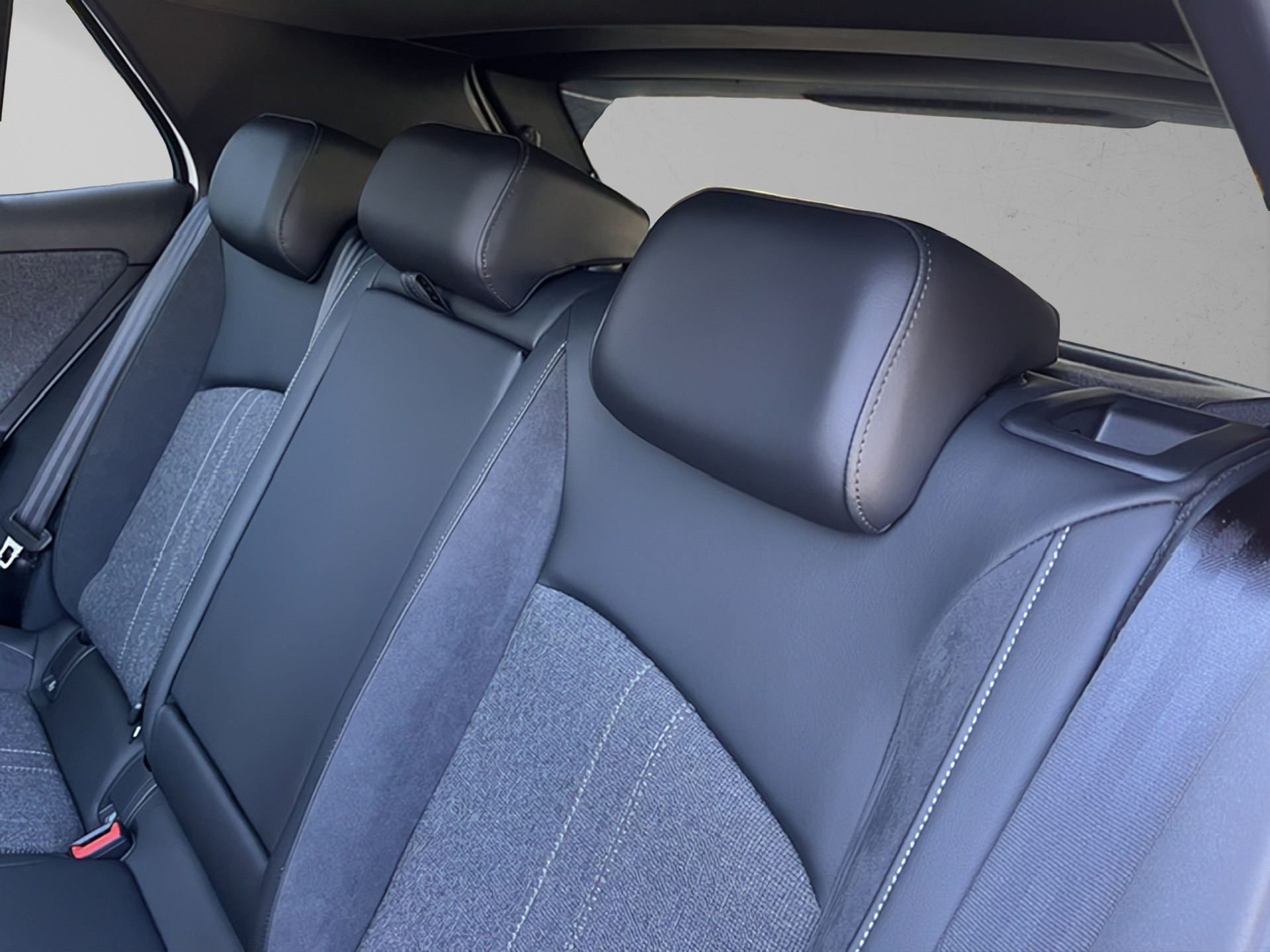 VW ID.3 Neo 58 kWh 190 PS Style-image-26