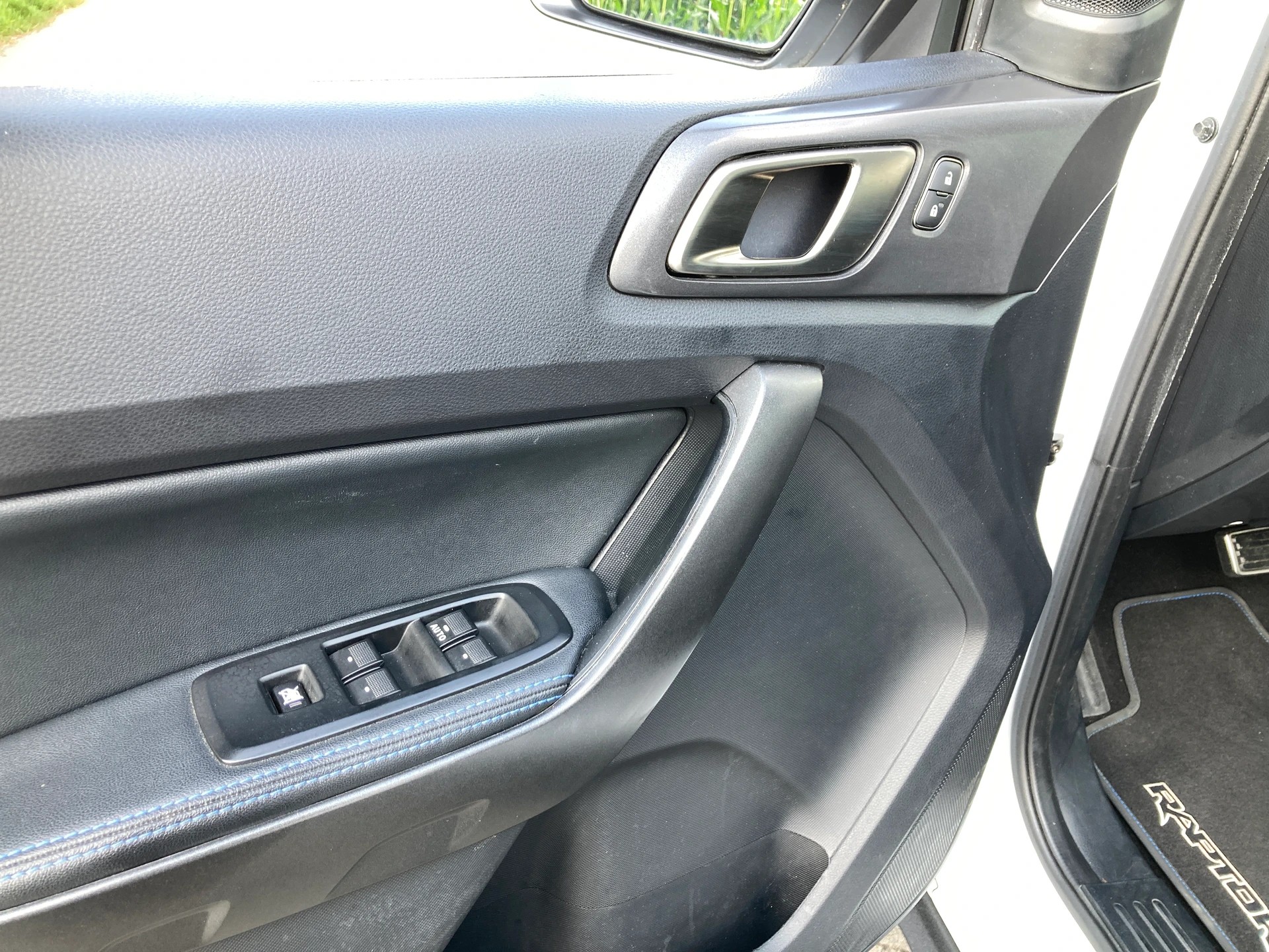 FORD Ranger Raptor 2.0 Eco Blue 4x4 A-image-10