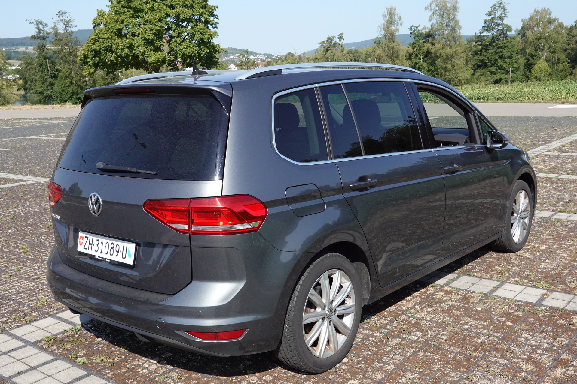 VW Touran 1.5 TSI EVO Comfortline DSG-image-5