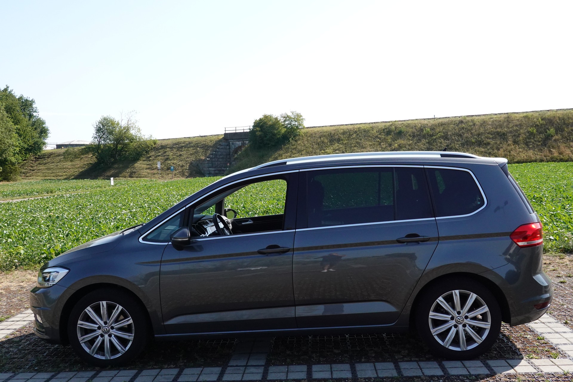 VW Touran 1.5 TSI EVO Comfortline DSG-image-8