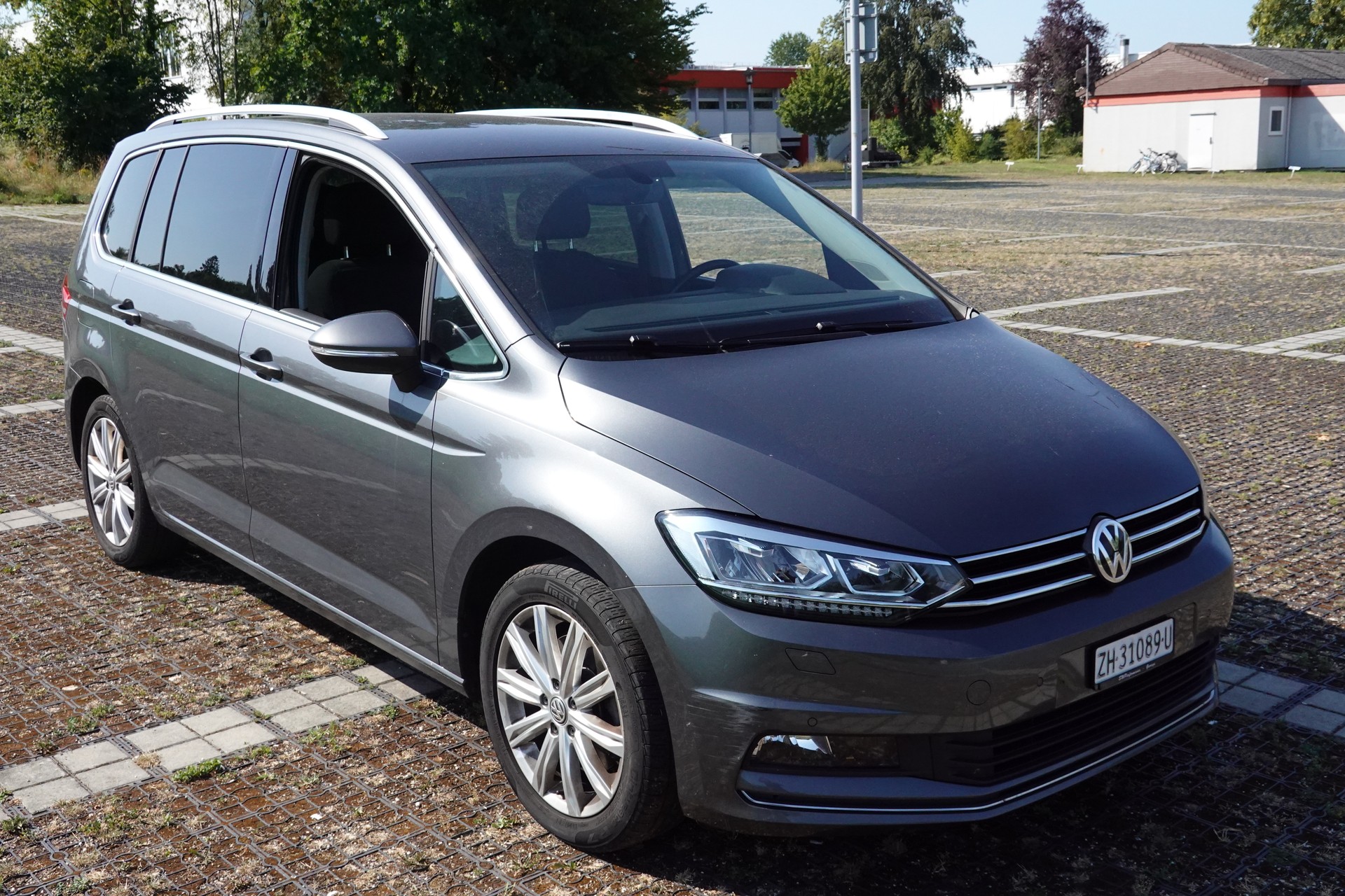 VW Touran 1.5 TSI EVO Comfortline DSG-image-2