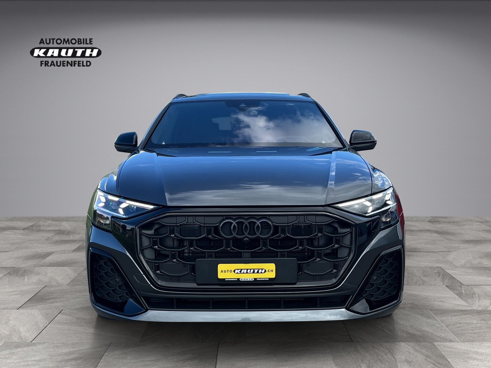 AUDI Q8 SUV TDI quattro 210 kW tiptronic*Standheizung, AHK, B&O Sound, 23"Alu, Panodach, (5-Jahre Garantie)-showroom-element-3