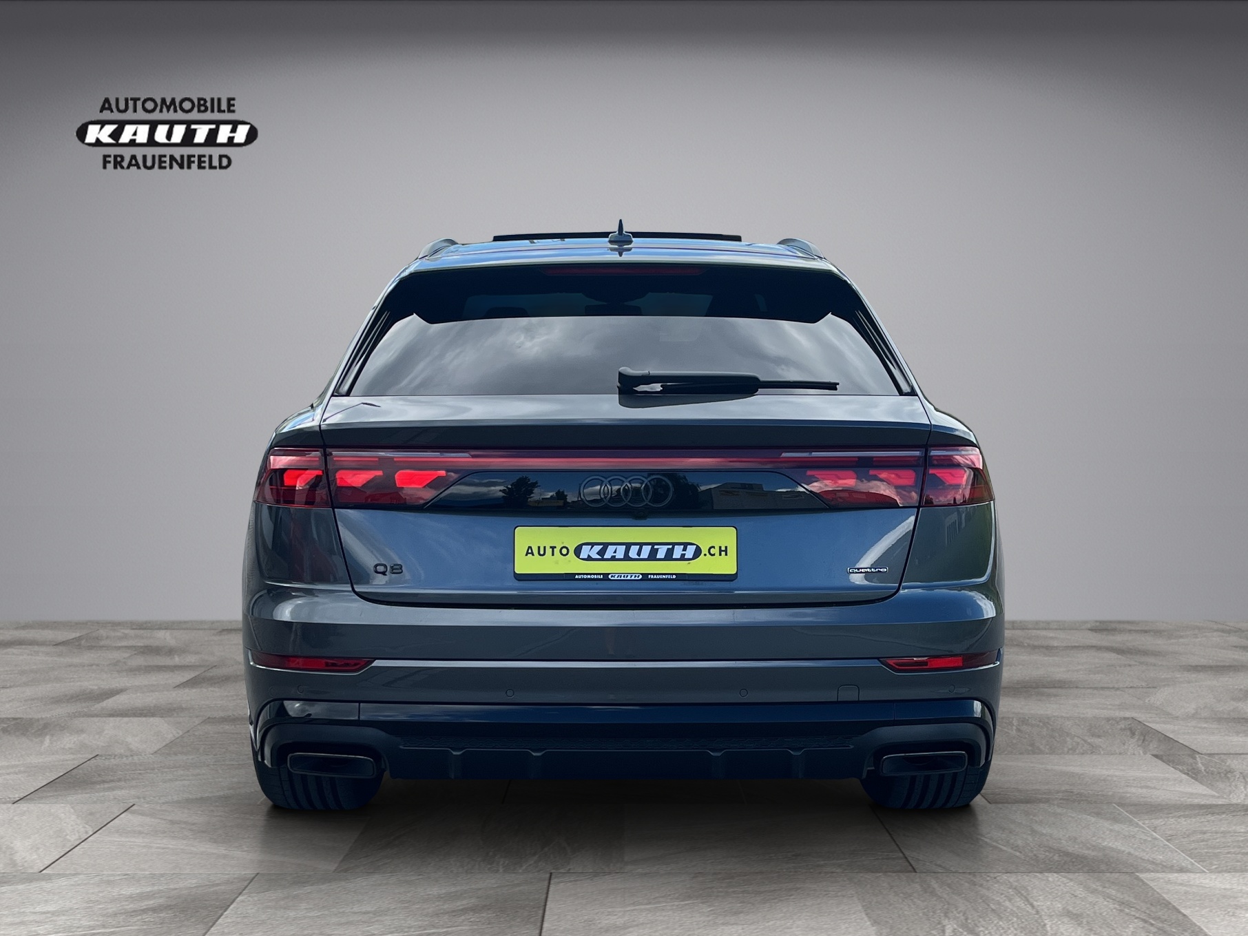 AUDI Q8 SUV TDI quattro 210 kW tiptronic*Standheizung, AHK, B&O Sound, 23"Alu, Panodach, (5-Jahre Garantie)-image-4