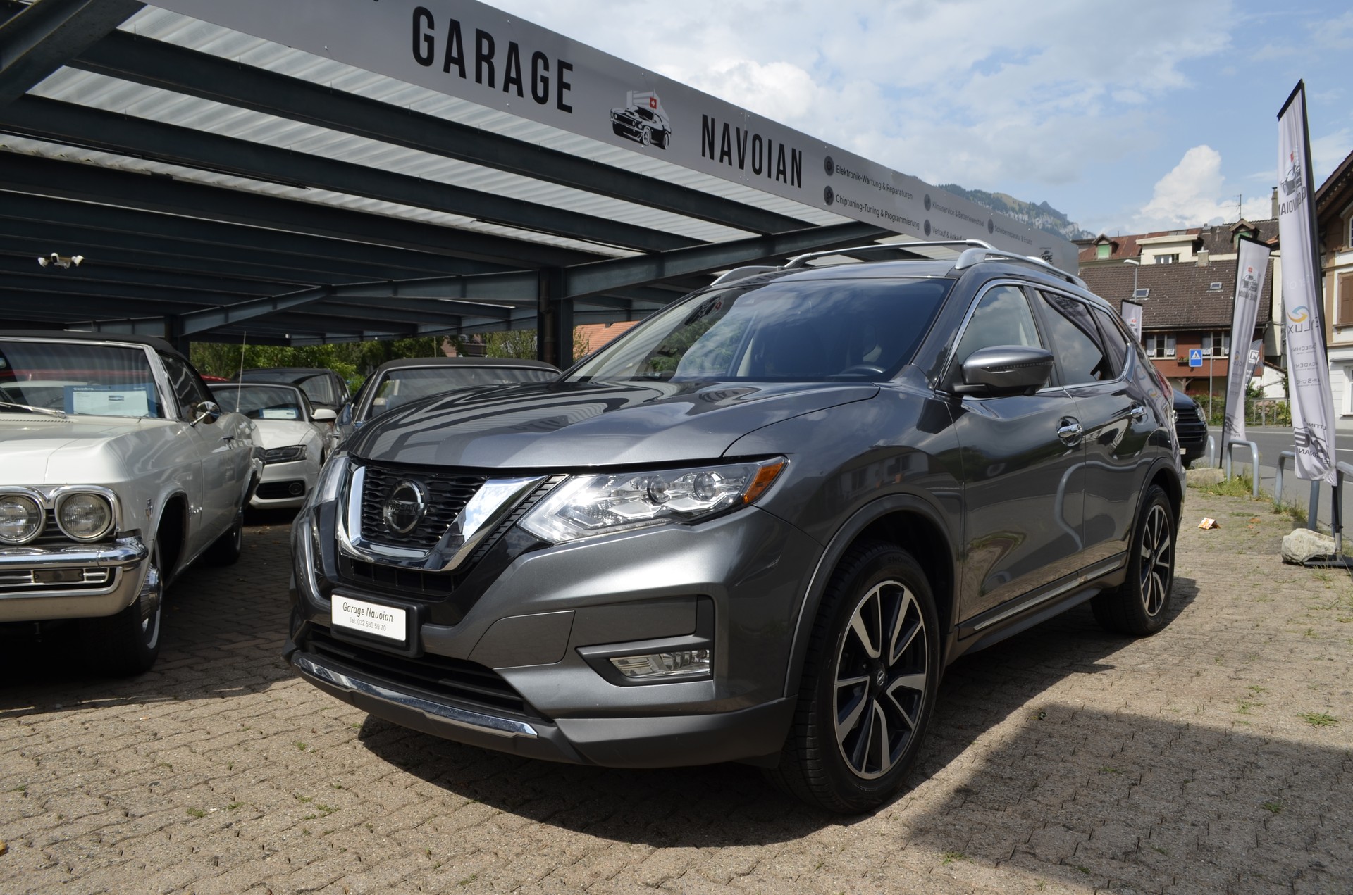 NISSAN 4x4 2.5 Benzin-image-0