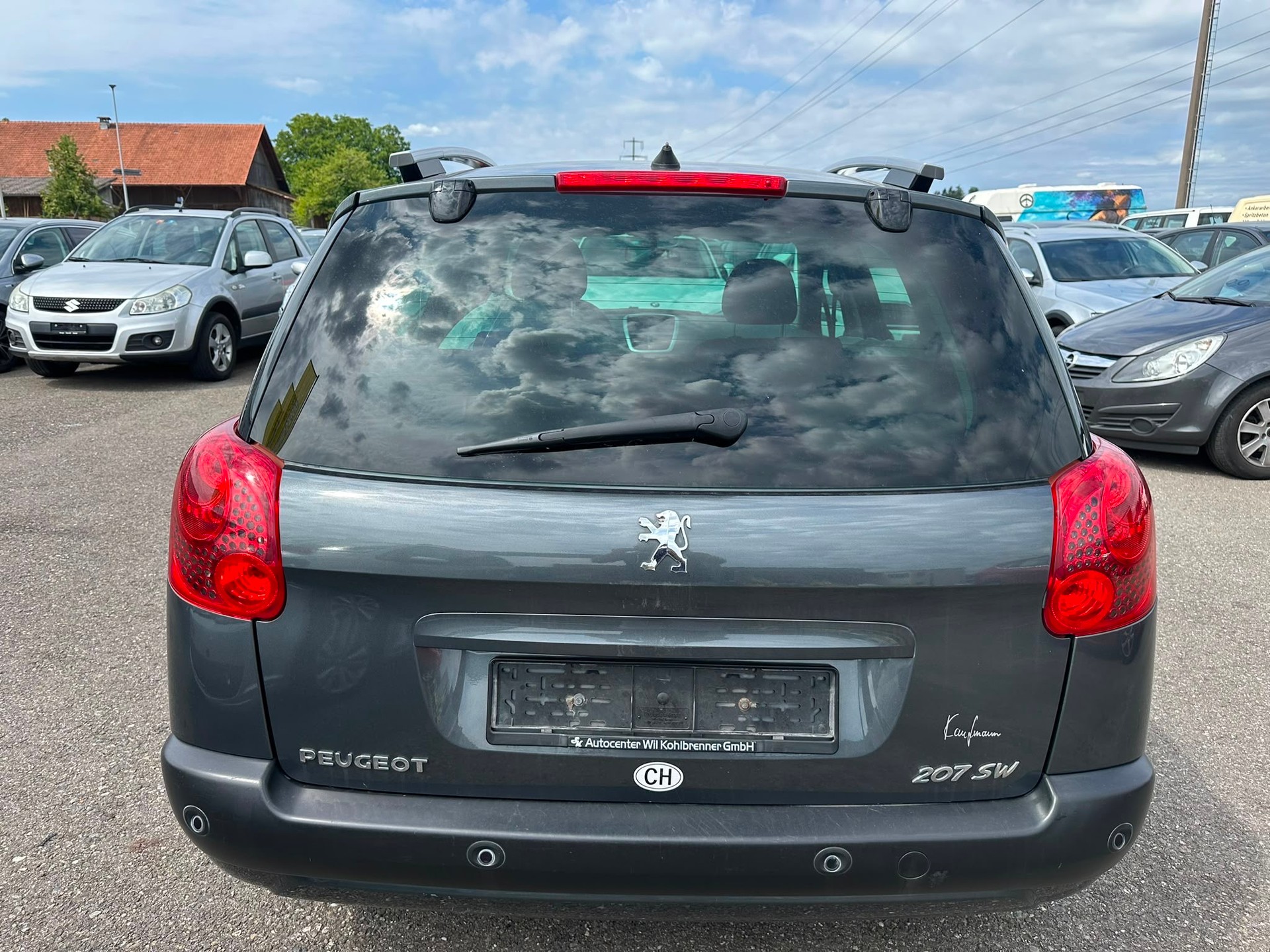 PEUGEOT 207 SW 1.6 HDI Sport-image-3