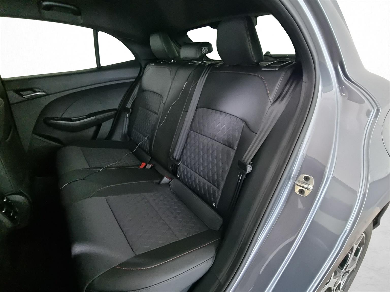 MG MG3 1.5 Hybrid Luxury Aut.-image-6