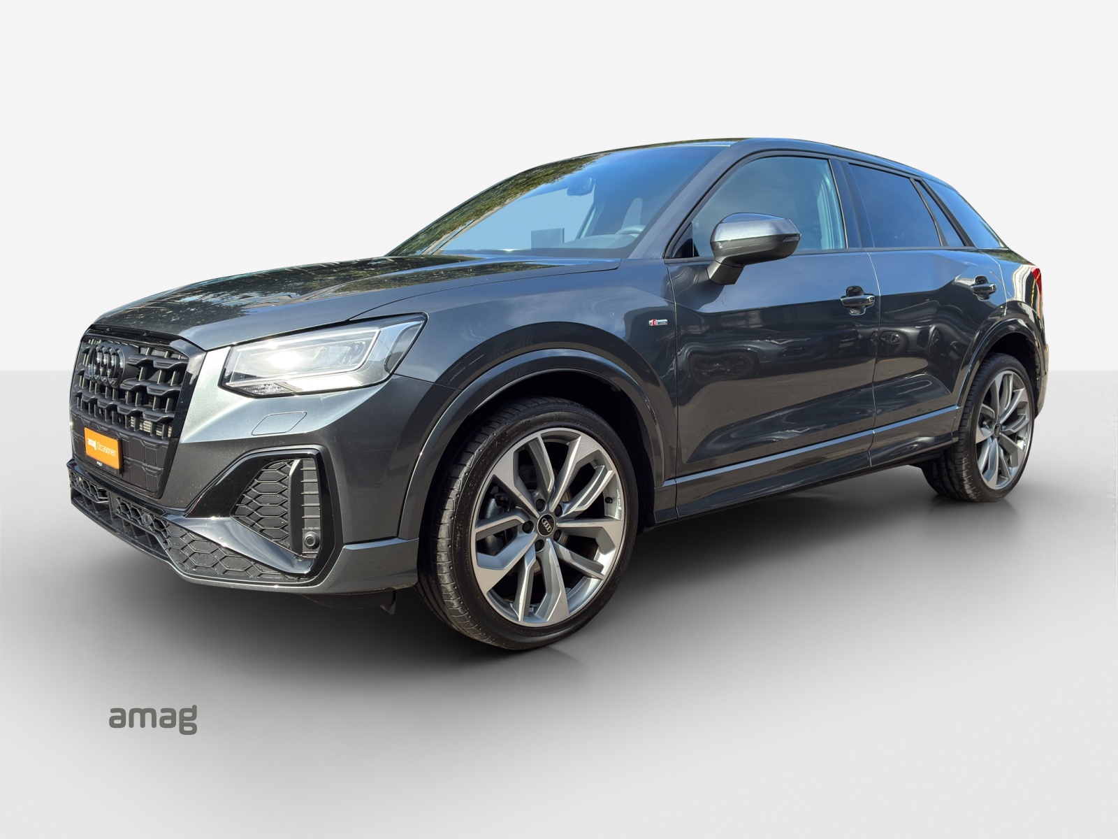 AUDI Q2 40 TFSI S line Attraction quattro S-tronic-image-0