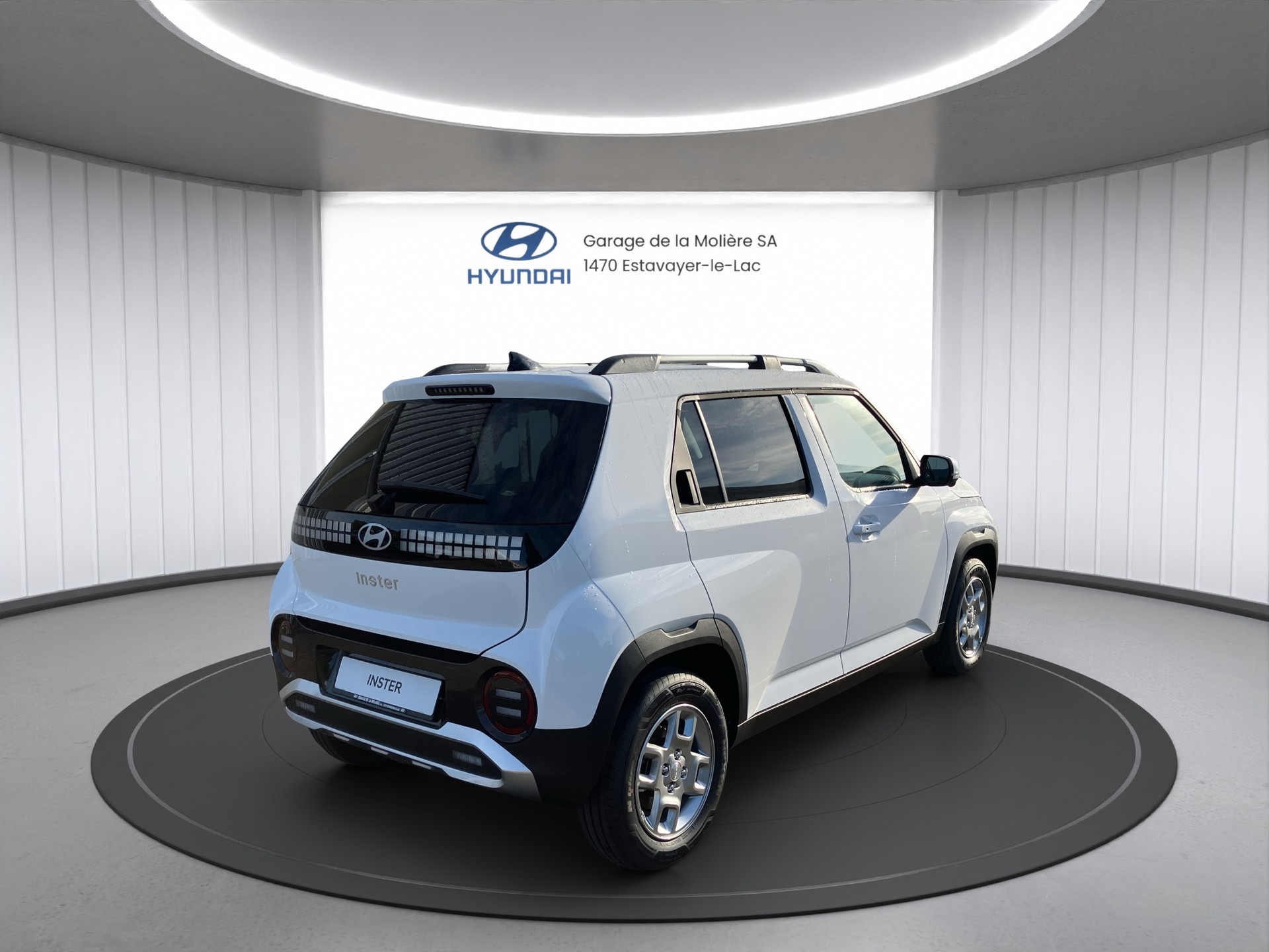 HYUNDAI Inster 49kWh Amplia-image-5