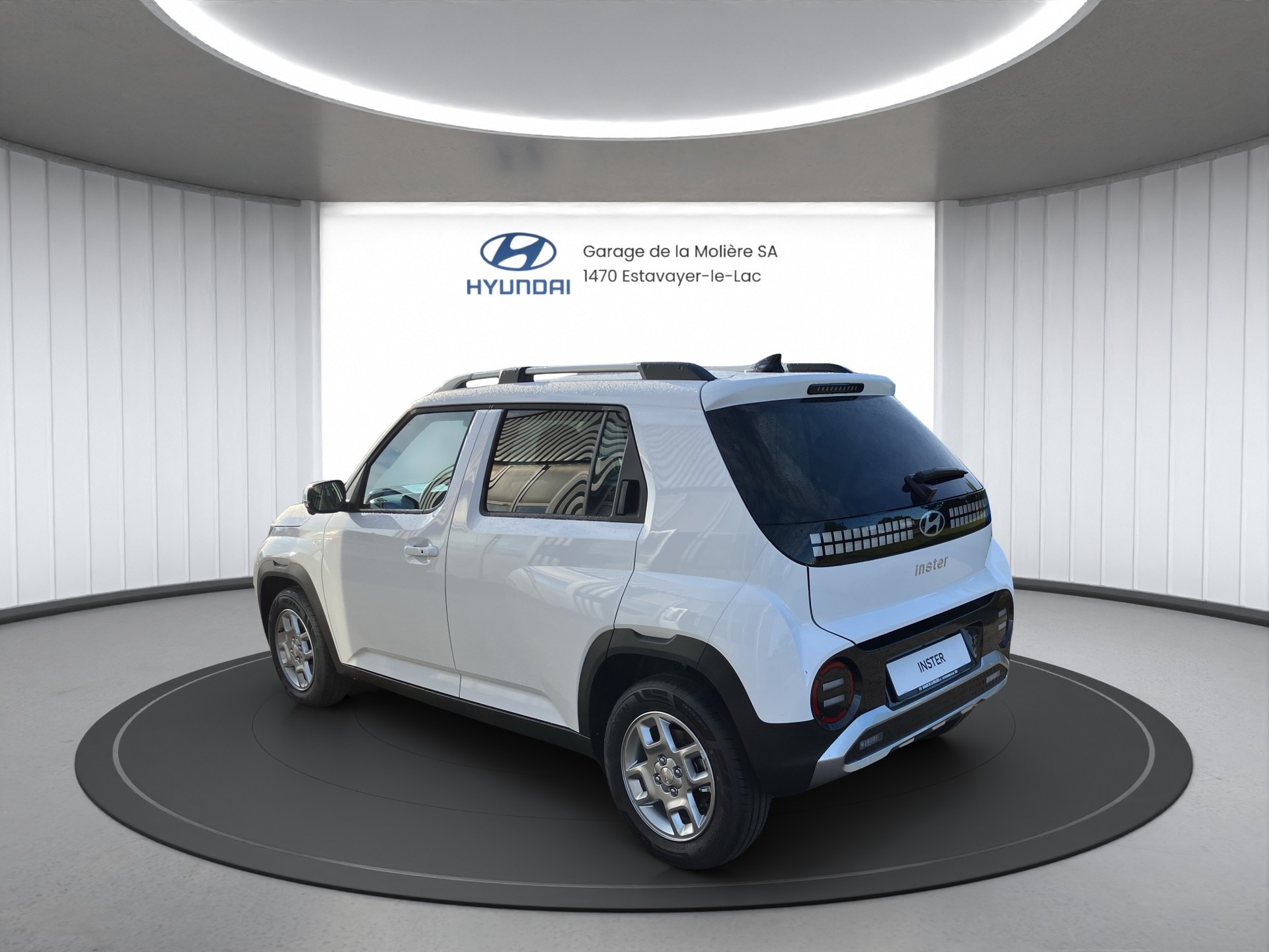 HYUNDAI Inster 49kWh Amplia-image-3