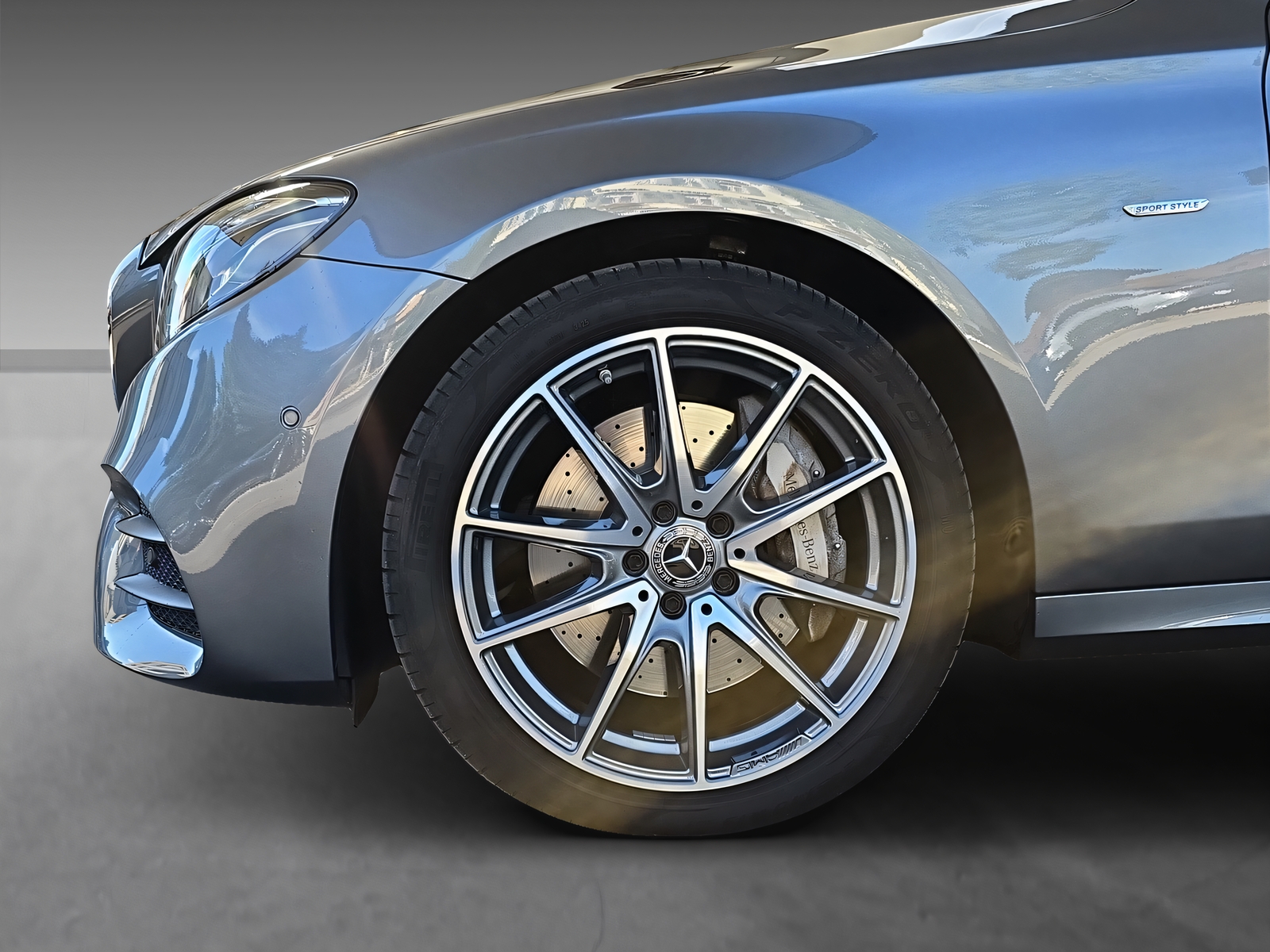 MERCEDES-BENZ E 400 d AMG Line 4Matic-image-5