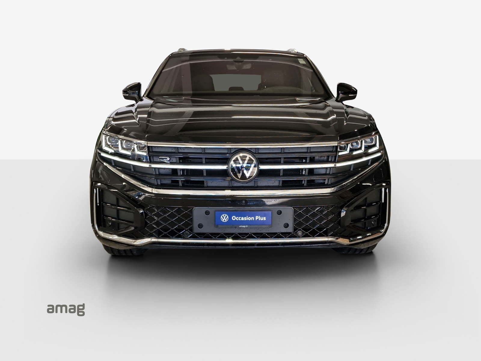 VW Touareg 3.0 TDI R-Line Tiptronic-image-6