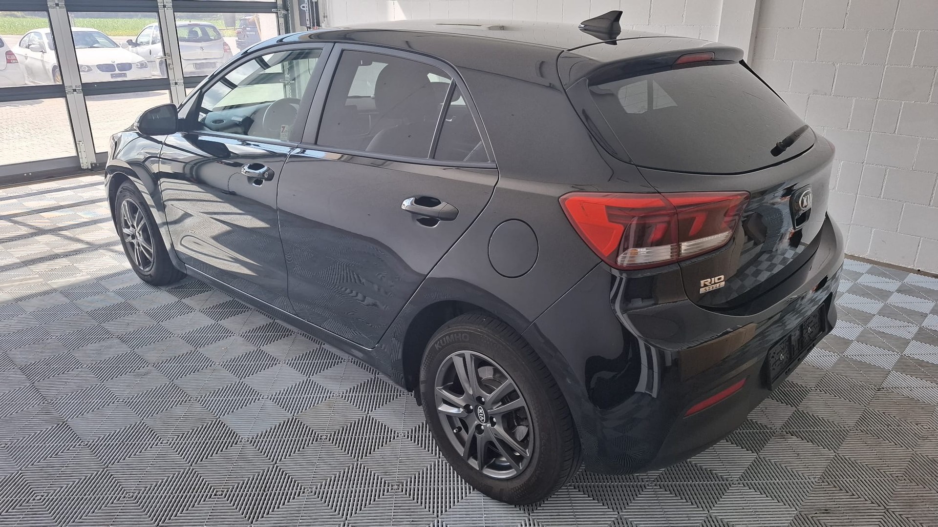 KIA Rio 1.0 T-GDi MHEV Style DCT-image-4