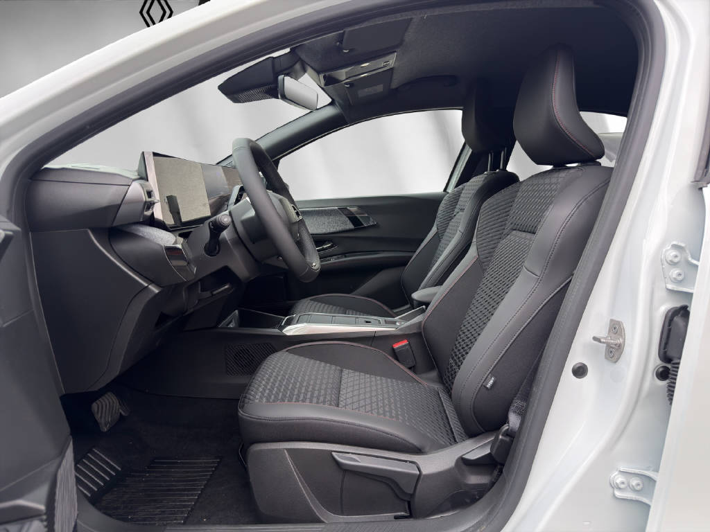 RENAULT Clio 1.8 E-Tech techno-image-3