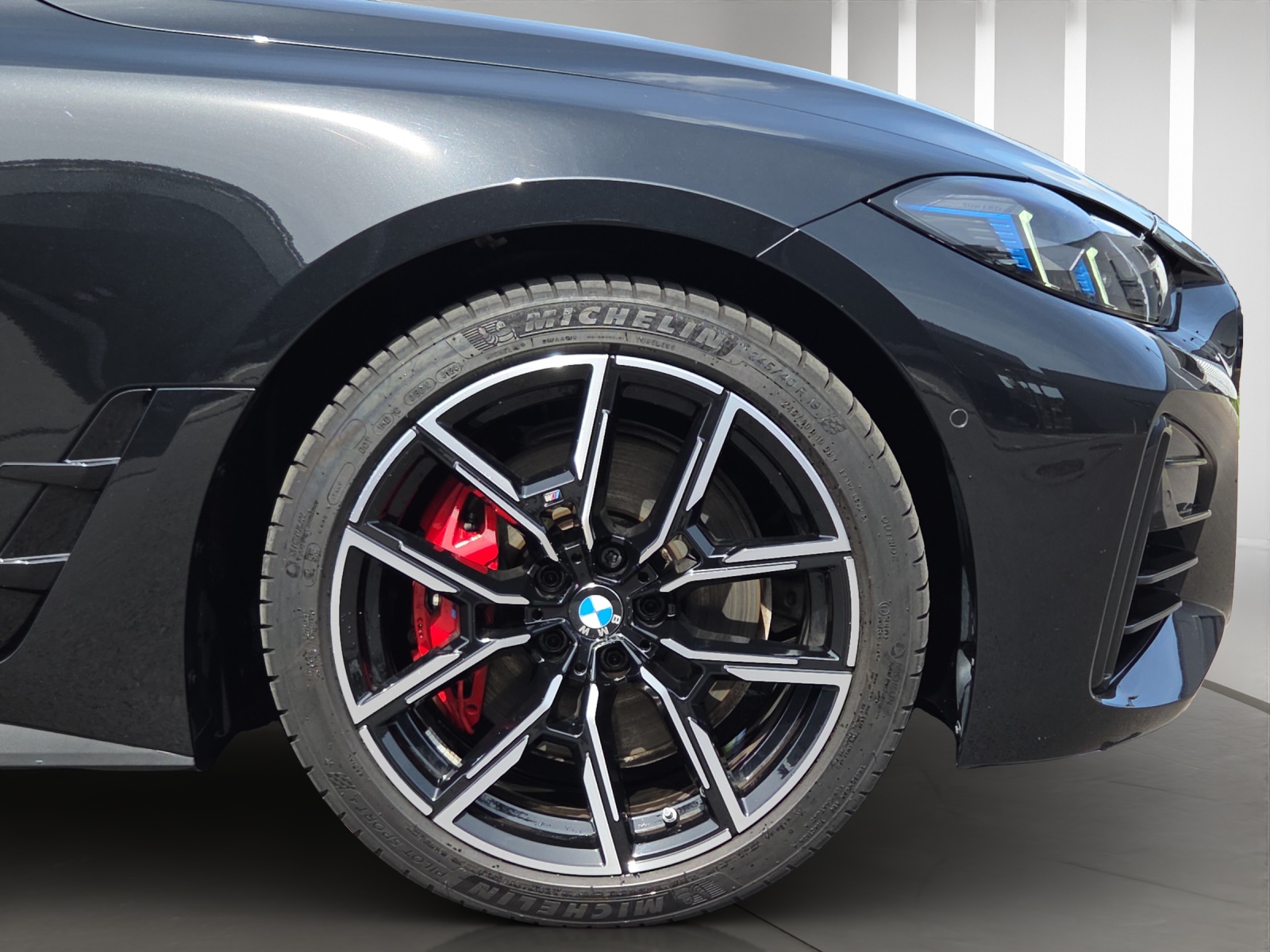 BMW 420d xDrive 48V Gran Coupé M Sport Pro Steptronic-image-5