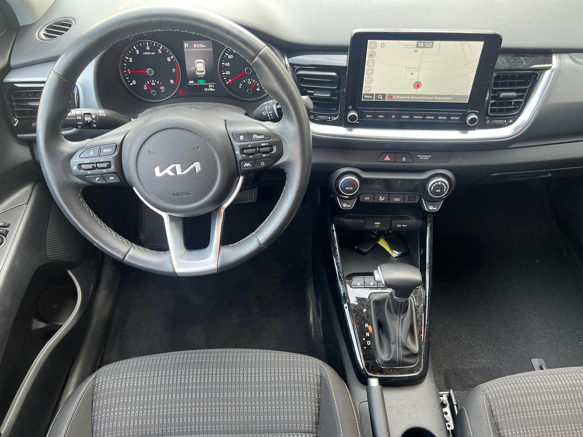 KIA Stonic 1.0 T-GDI GT-Line DCT-image-13