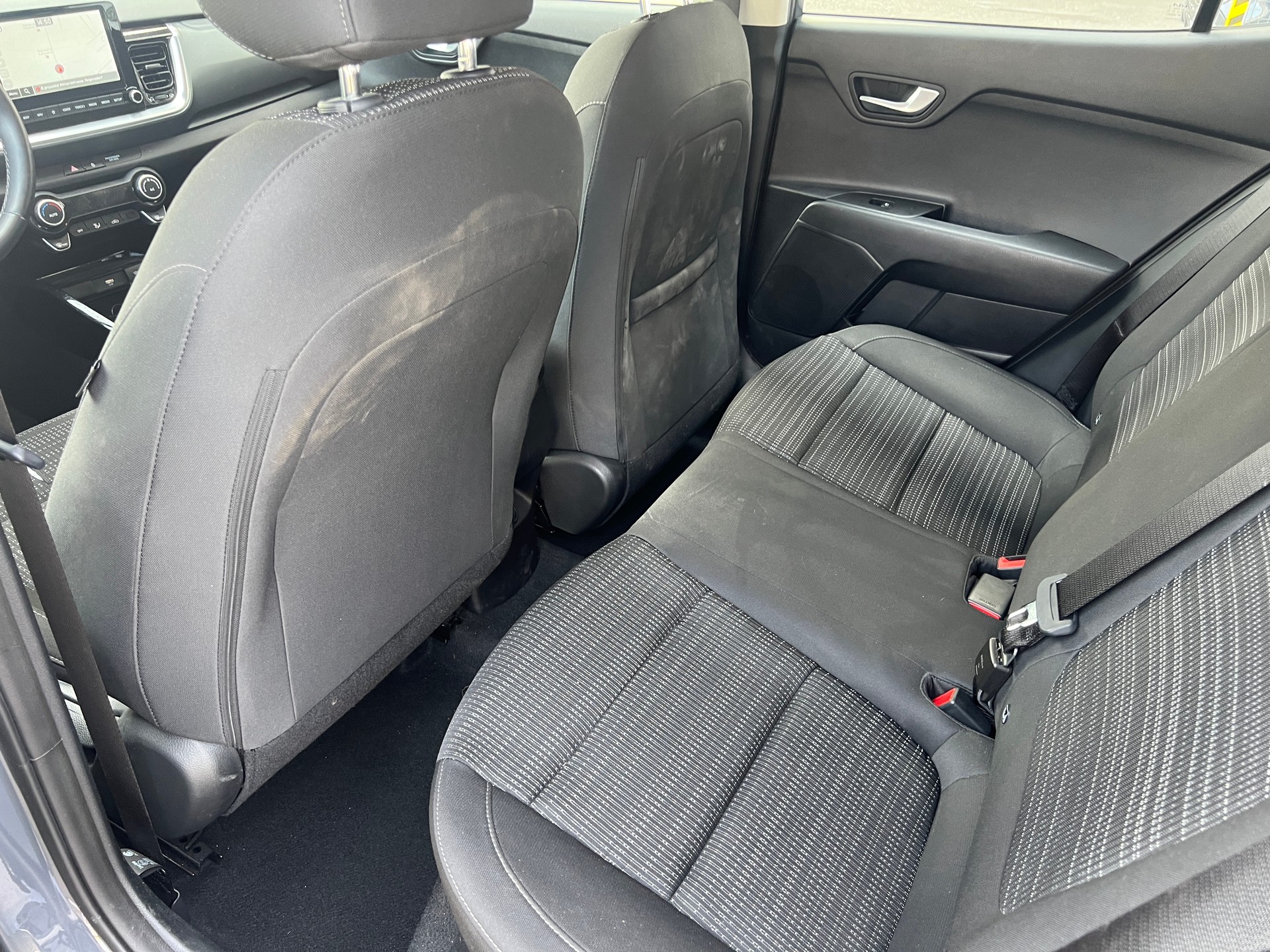 KIA Stonic 1.0 T-GDI GT-Line DCT-image-11