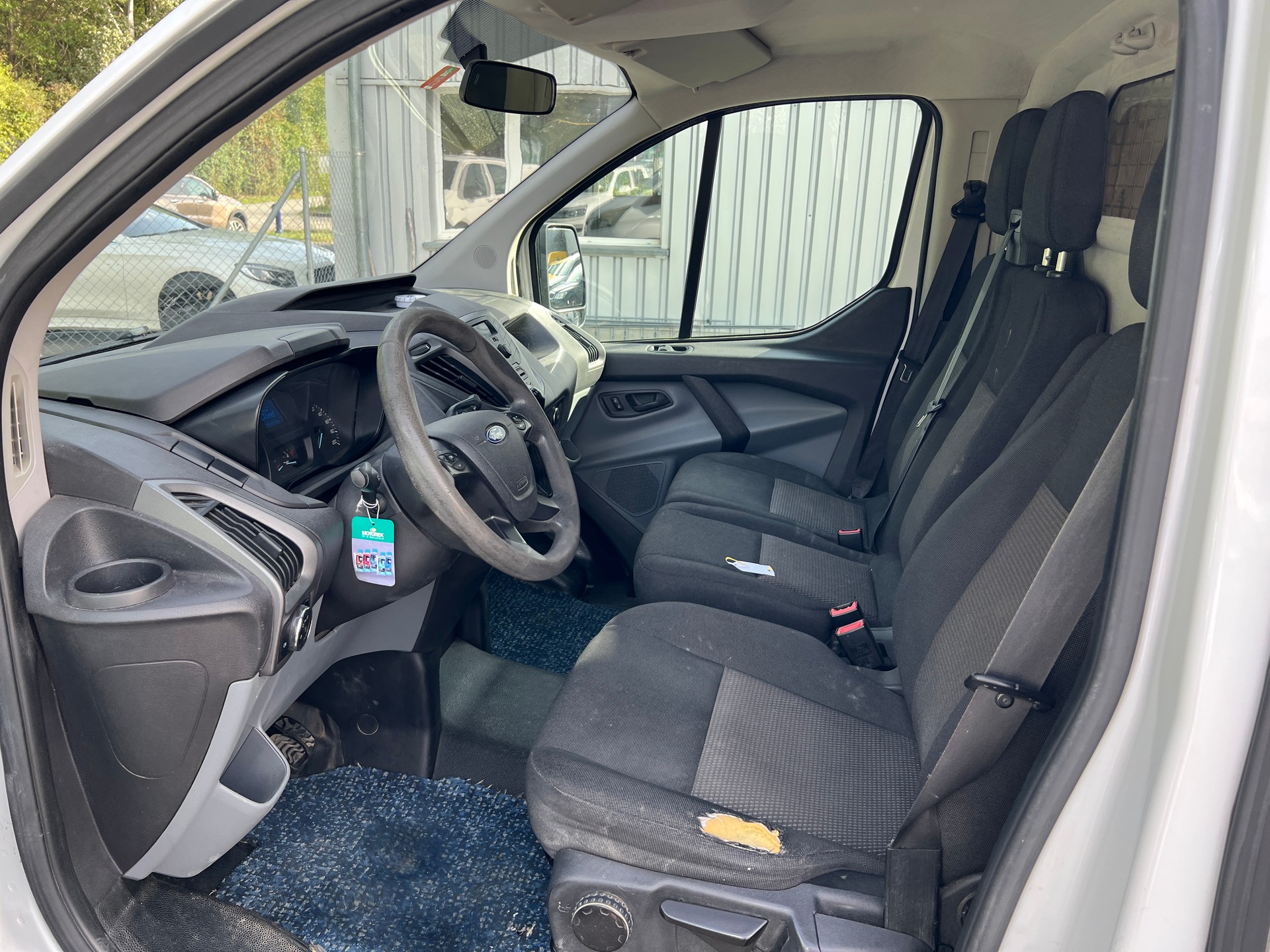 FORD Transit Custom Van 270 L1H1 Startup-image-7