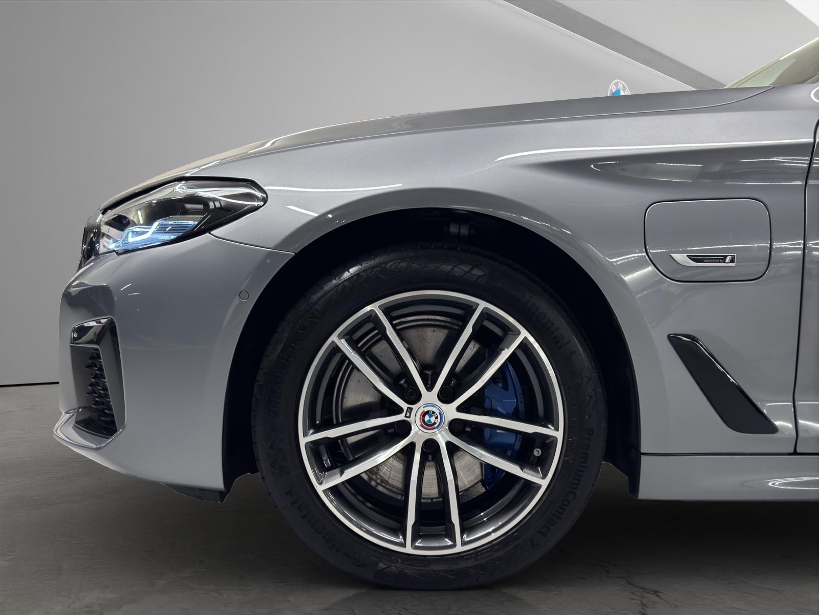 BMW 530e xDrive-image-8