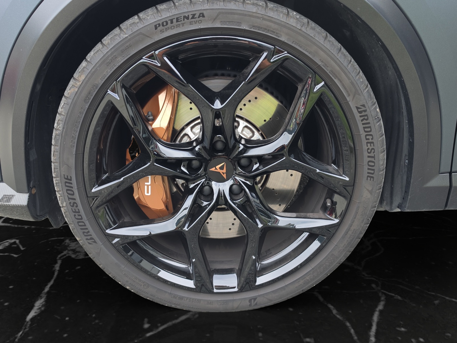 CUPRA Formentor 2.5TSI VZ5 4Drive DSG-image-14