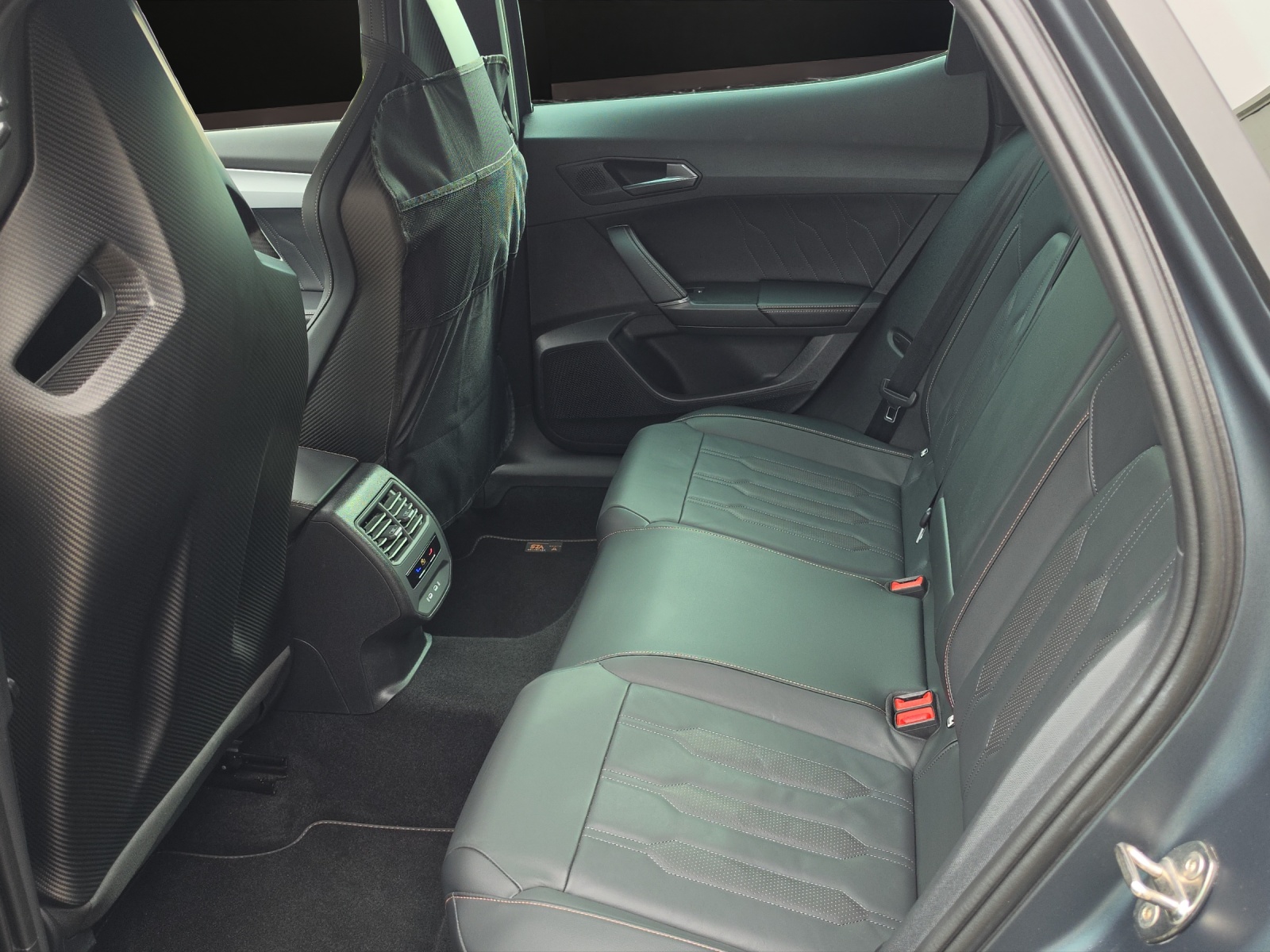 CUPRA Formentor 2.5TSI VZ5 4Drive DSG-image-8
