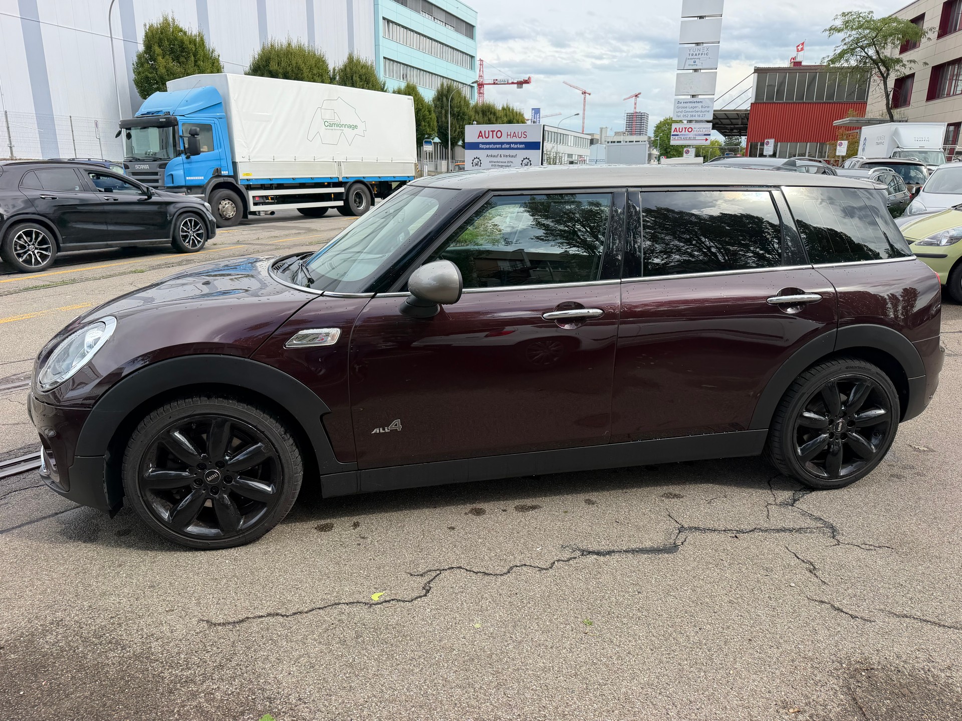 MINI Clubman Cooper S ALL4-image-4