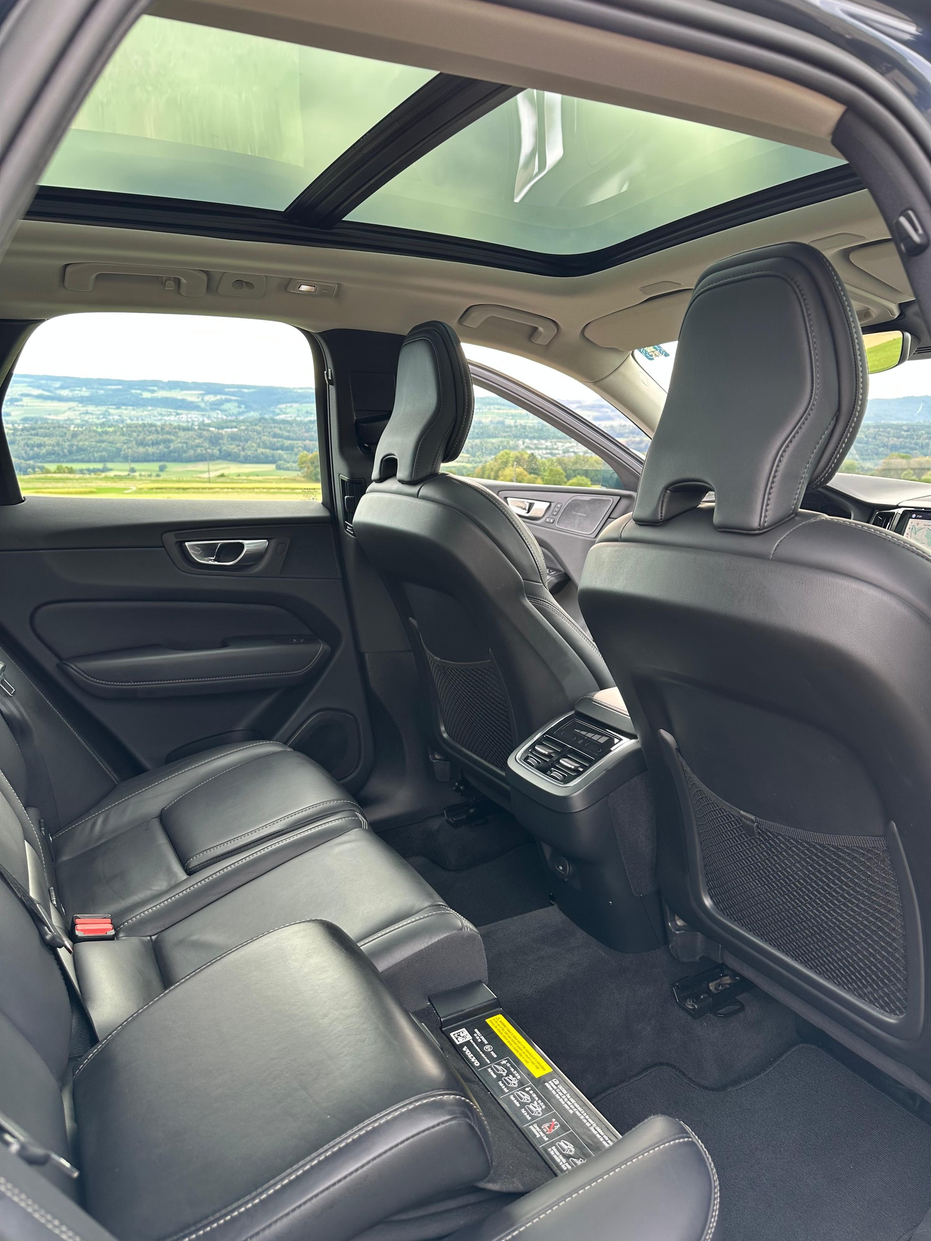 VOLVO 2.0 B5 MH Ultimate Bright AWD-image-6