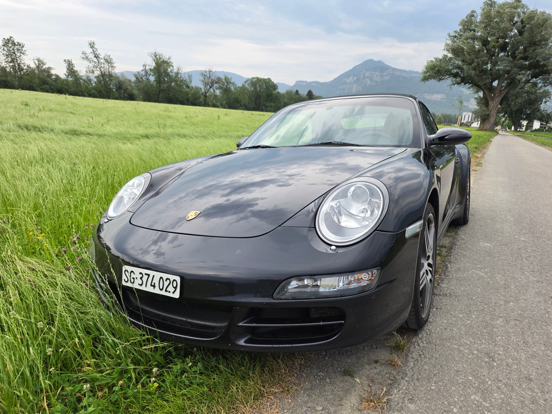 PORSCHE 3.6 Carrera 4-image-11