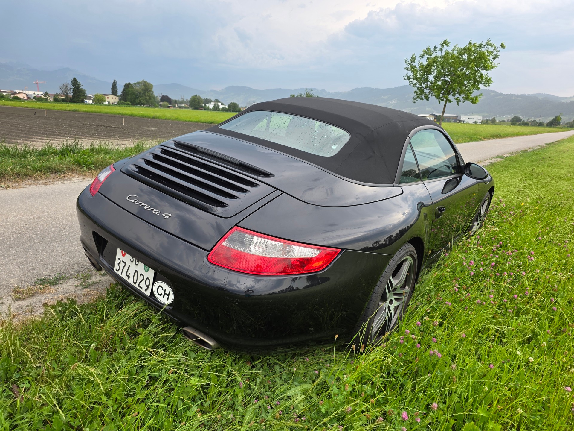 PORSCHE 3.6 Carrera 4-image-9