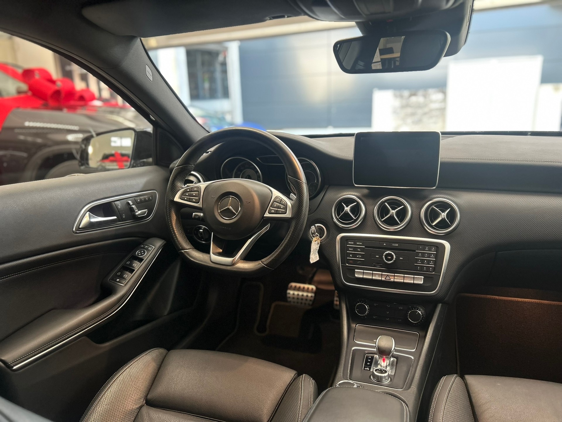 MERCEDES-BENZ A 45 AMG 4Matic Speedshift 7G-DCT-image-8