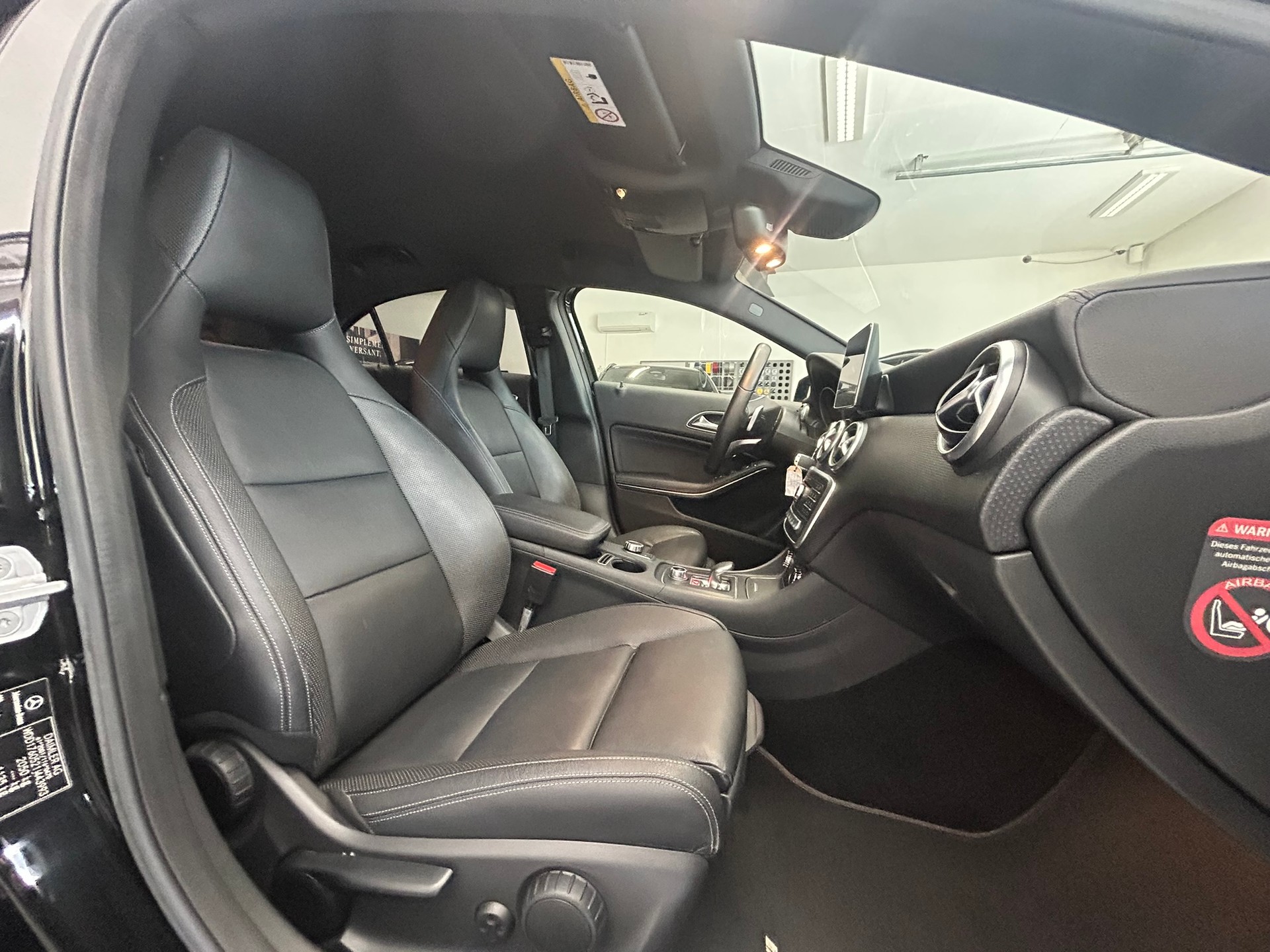 MERCEDES-BENZ A 45 AMG 4Matic Speedshift 7G-DCT-image-10