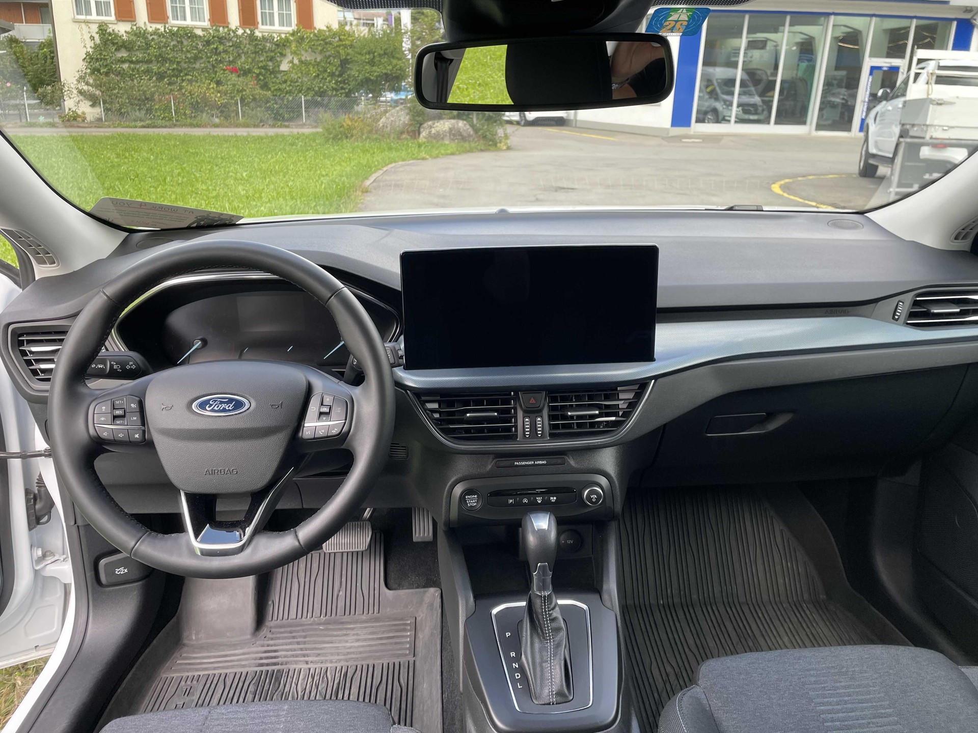 FORD Focus 1.0i EcoB Hybrid 155PS Active-image-13