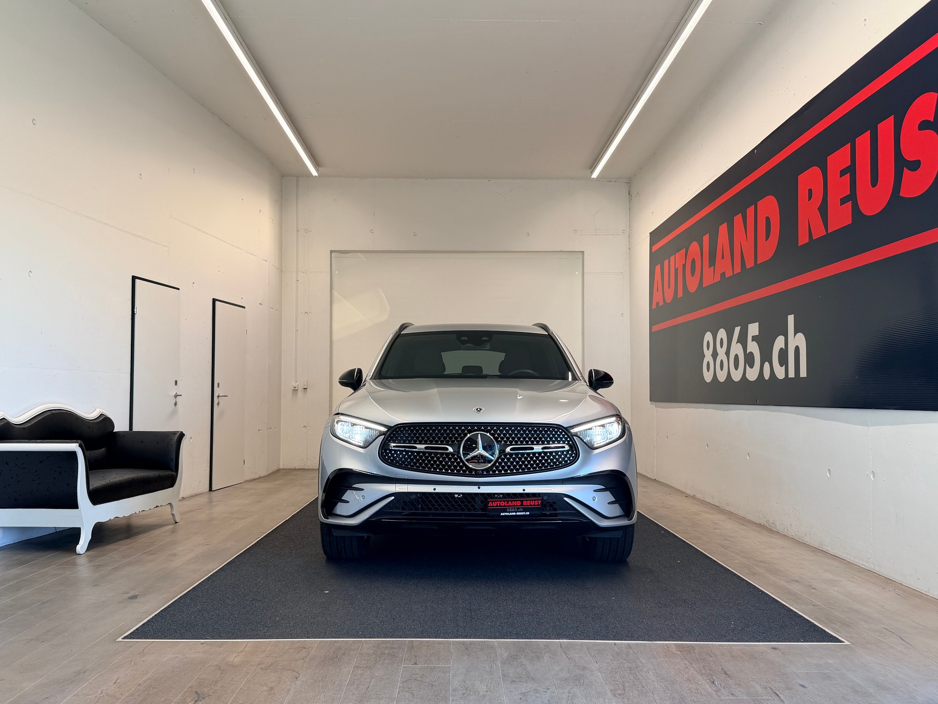 MERCEDES-BENZ GLC 300 d AMG 4Matic 9G-Tronic-image-1
