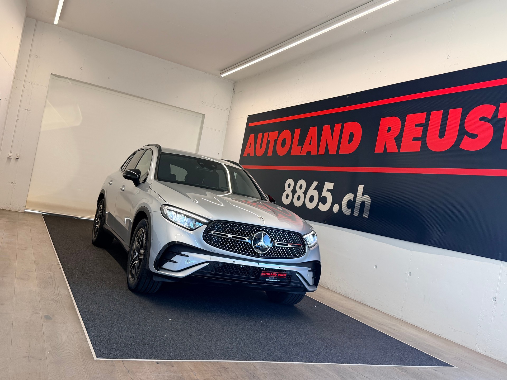 MERCEDES-BENZ GLC 300 d AMG 4Matic 9G-Tronic-image-0