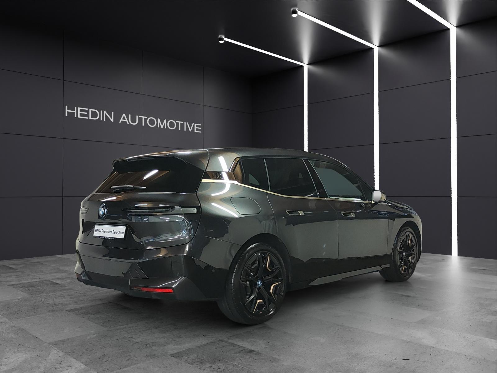 BMW iX I20 xDrive50-image-4