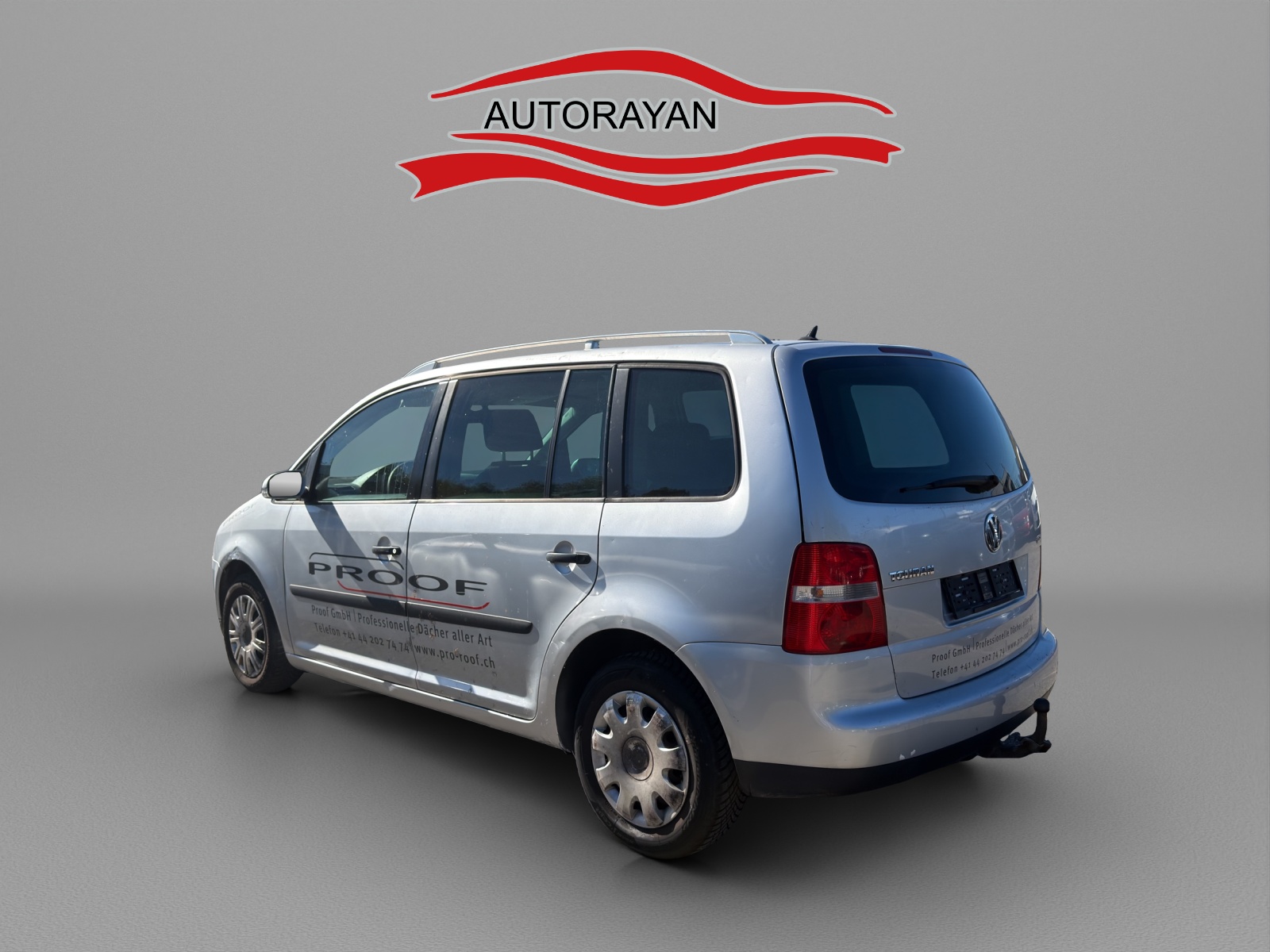 VW Touran 1.9 TDI Highline-image-5