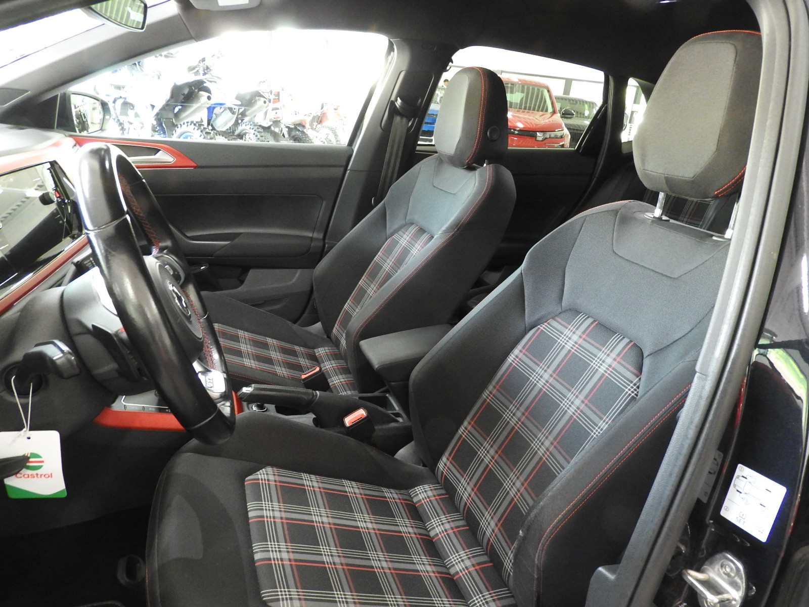 VW Polo 2.0 TSI GTI DSG-image-6