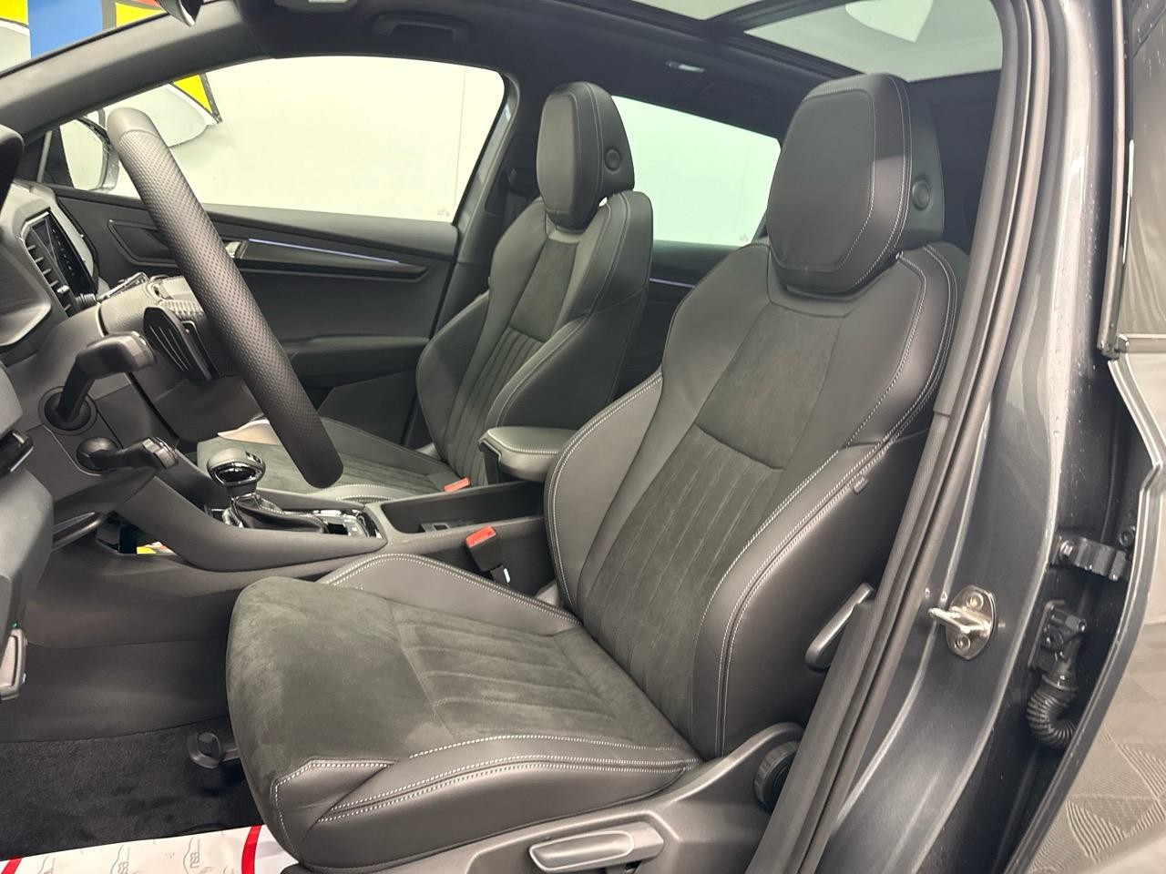 SKODA Karoq 2.0 TSI SportLine 4x4 DSG-showroom-element-3